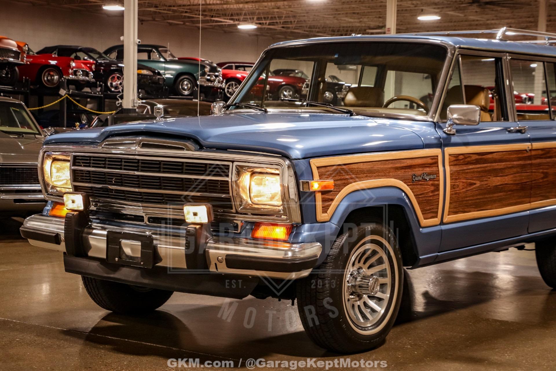 1987 Jeep Grand Wagoneer