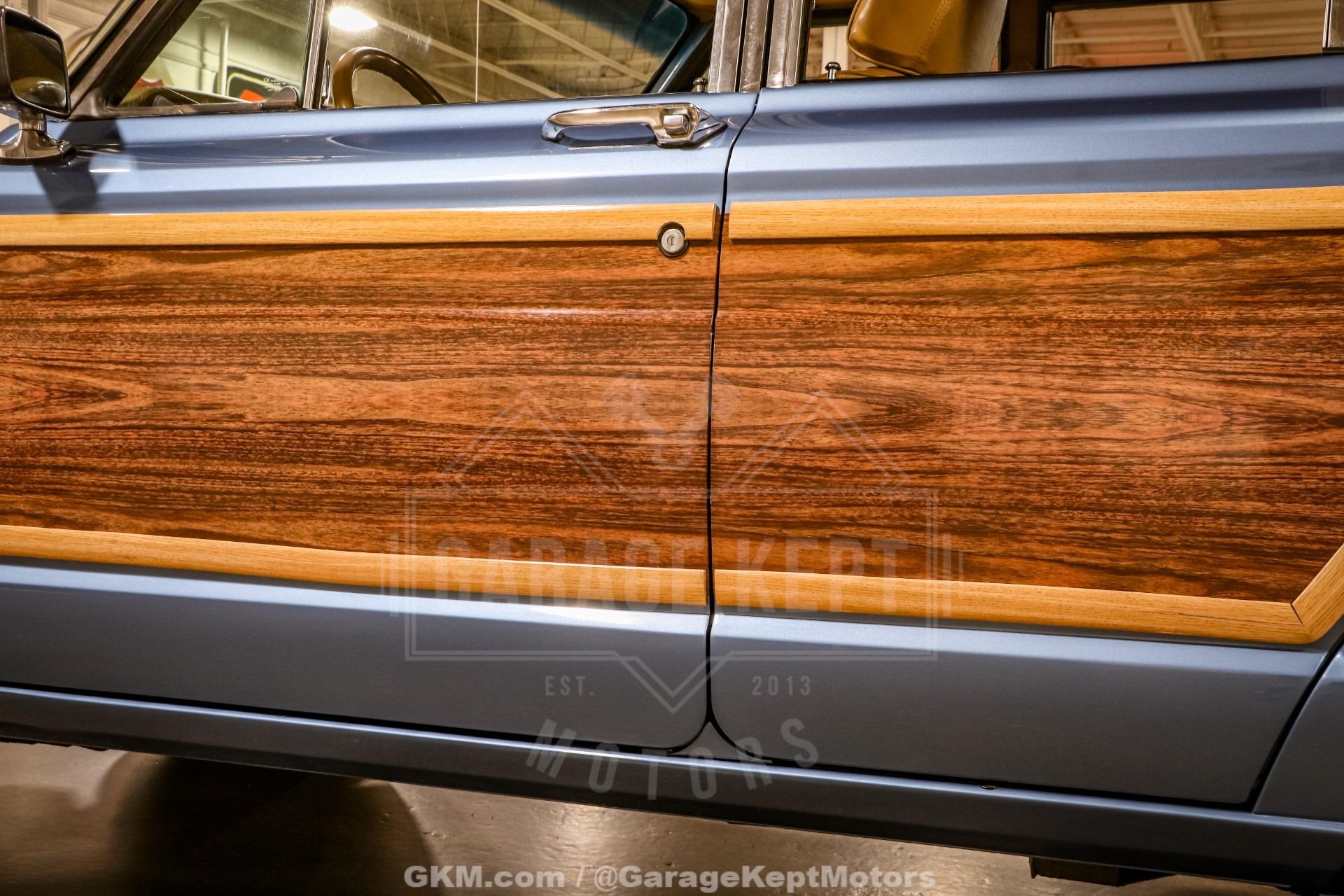 1987 Jeep Grand Wagoneer