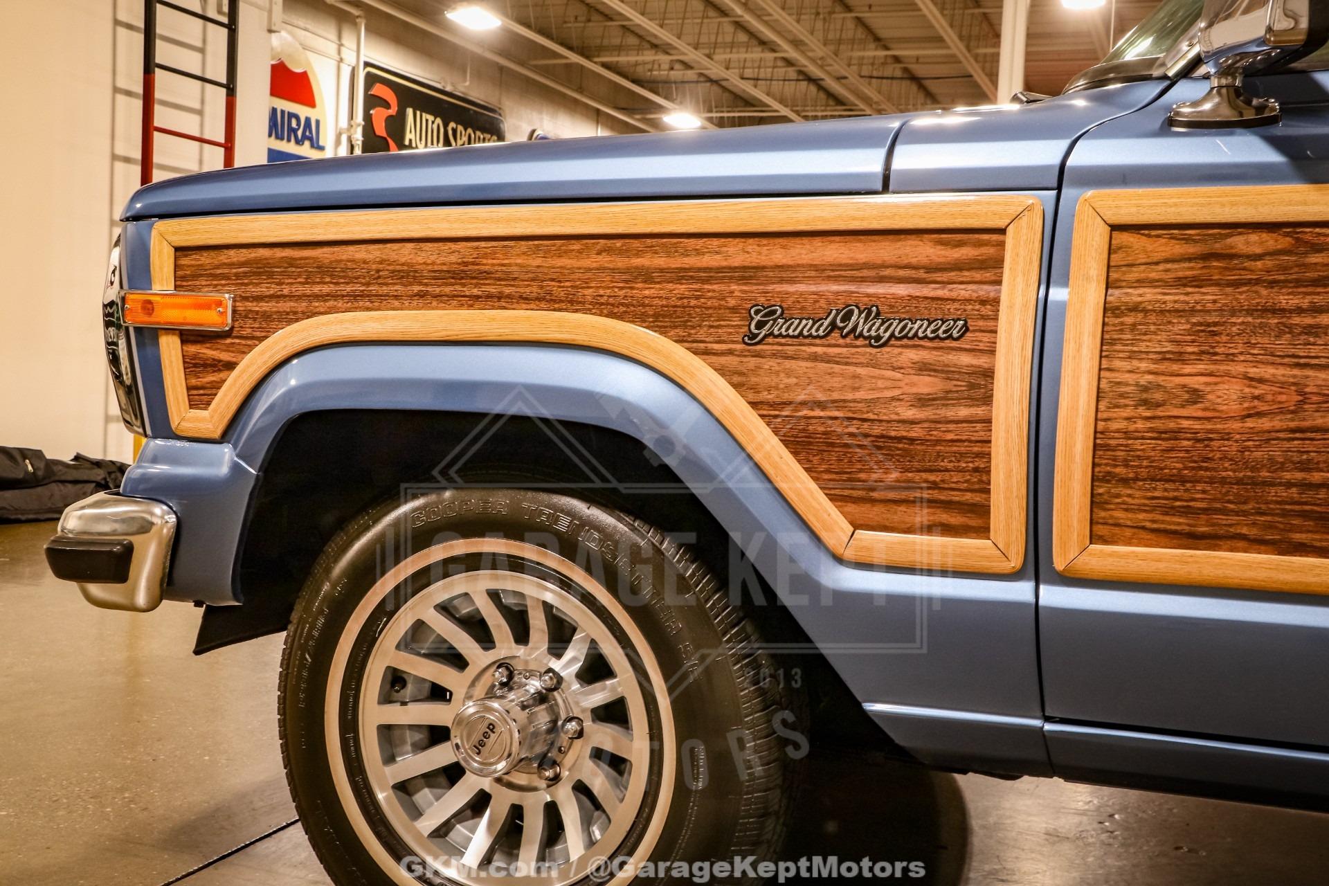1987 Jeep Grand Wagoneer