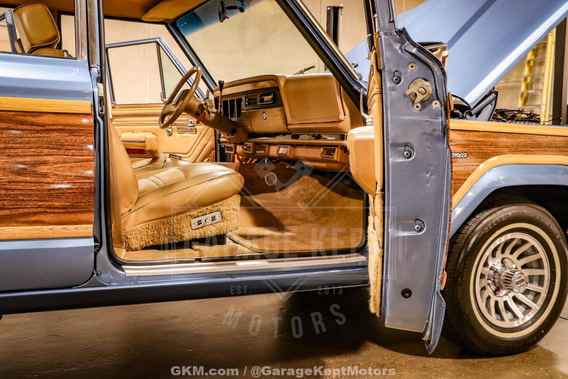 1987 Jeep Grand Wagoneer