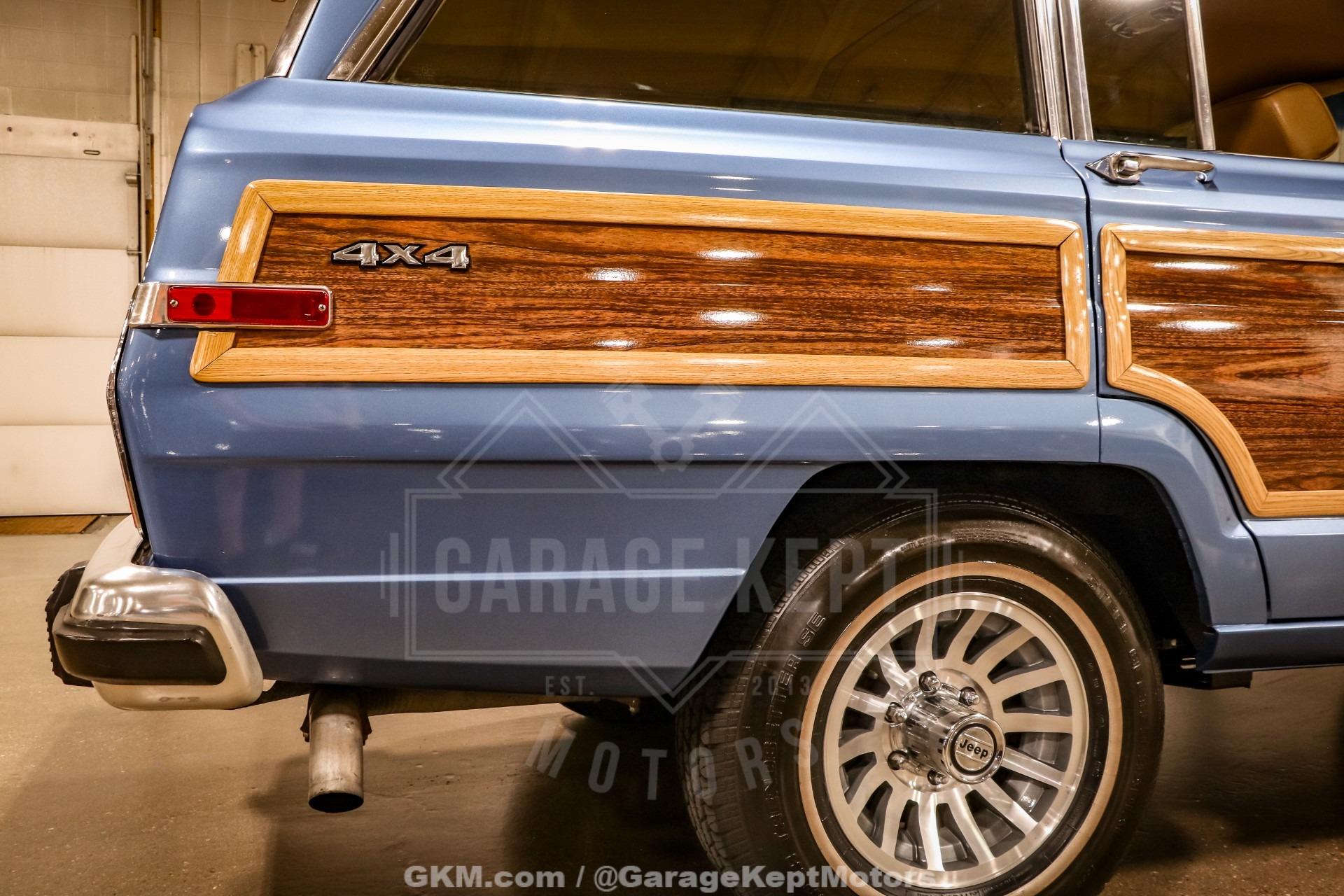 1987 Jeep Grand Wagoneer