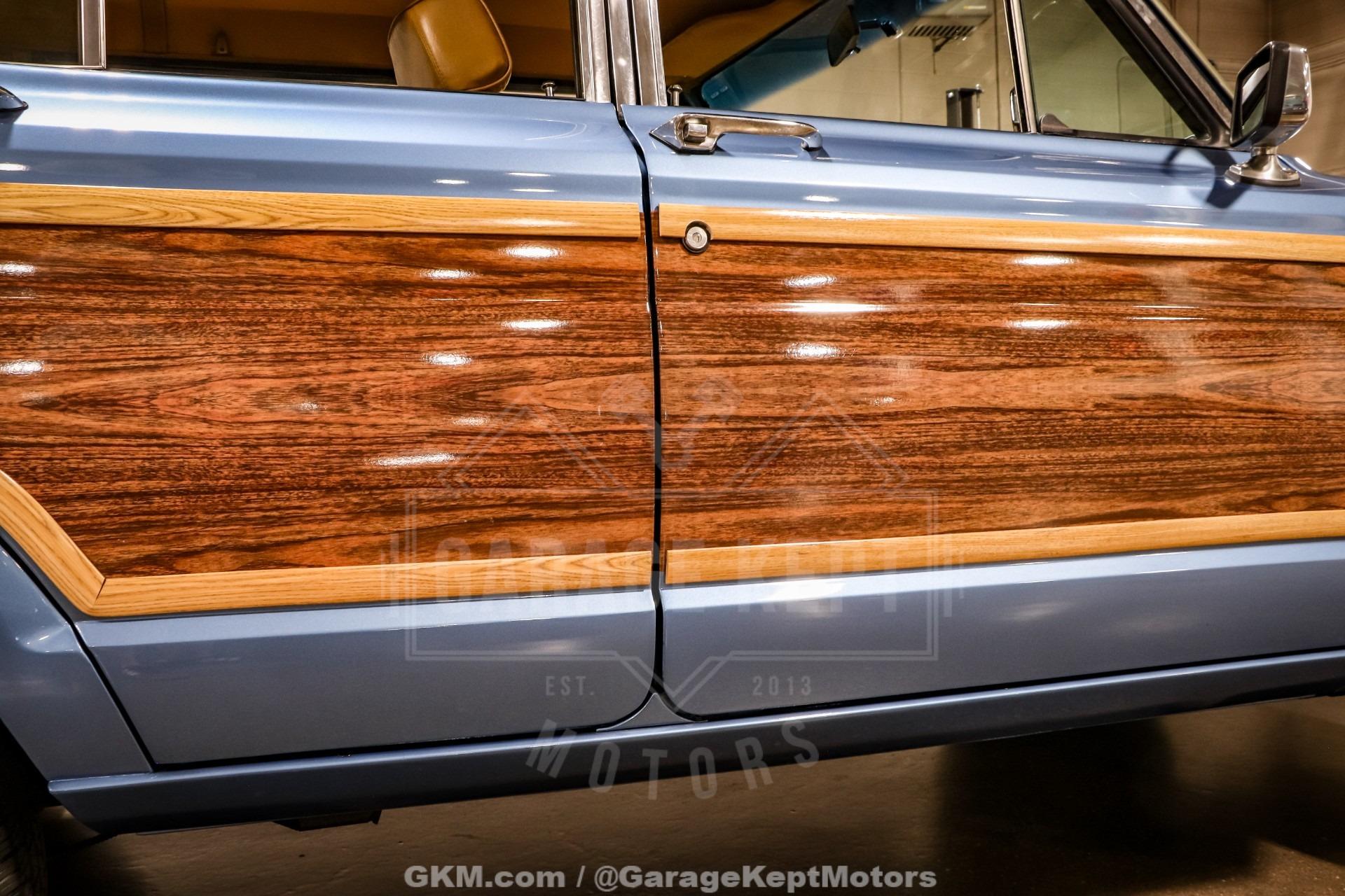 1987 Jeep Grand Wagoneer