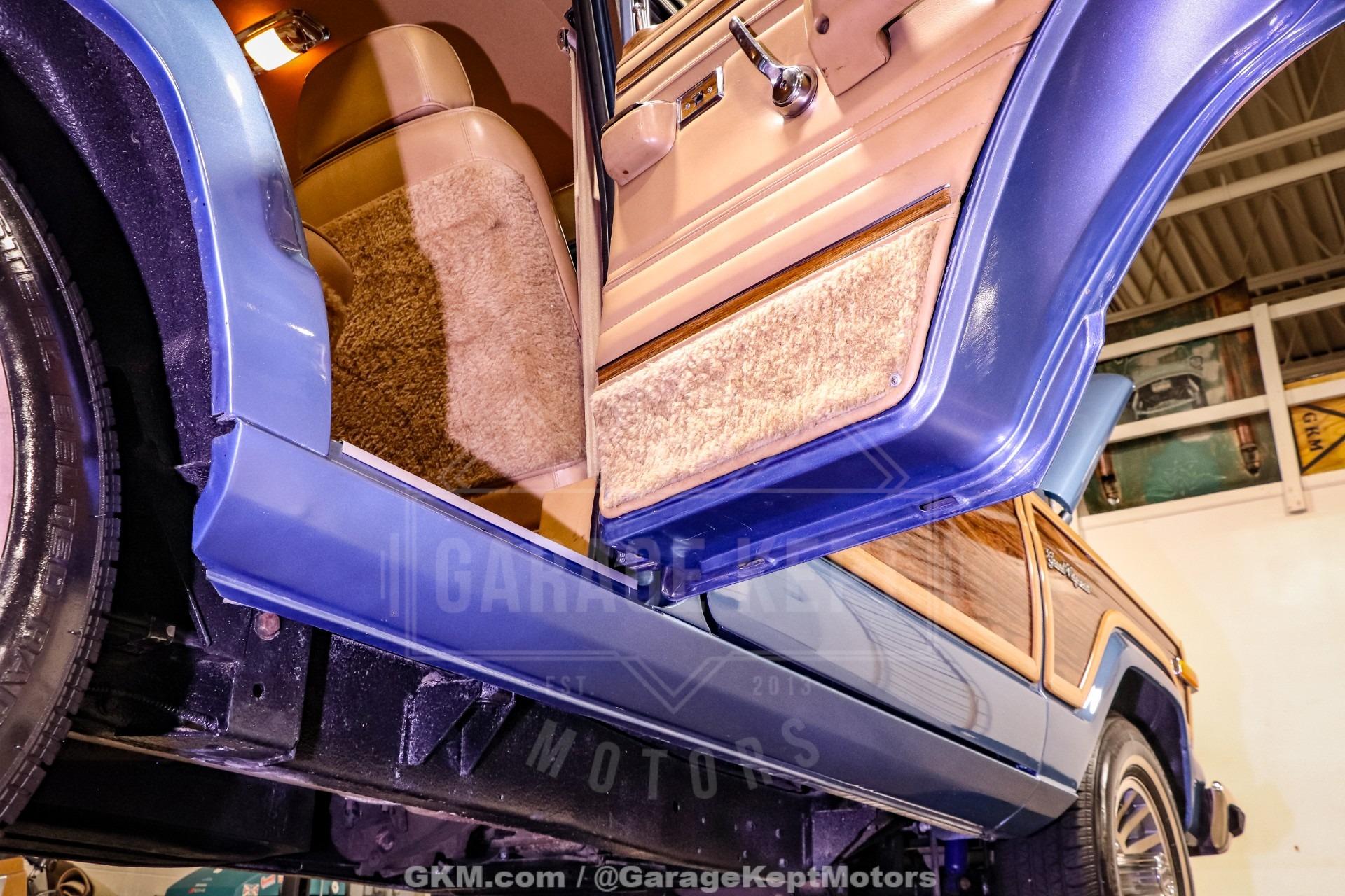 1987 Jeep Grand Wagoneer