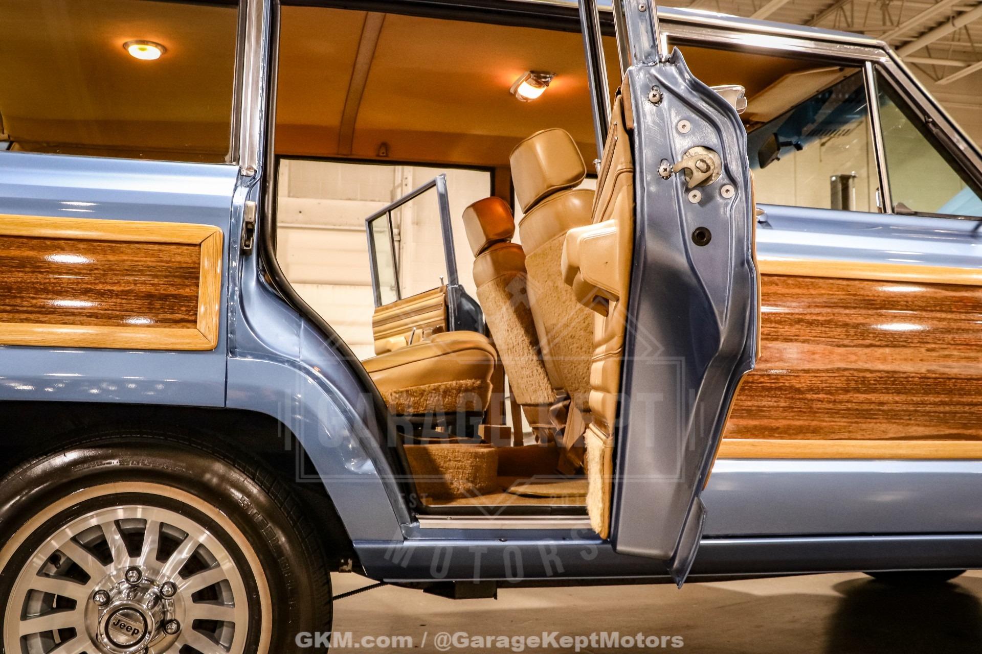 1987 Jeep Grand Wagoneer