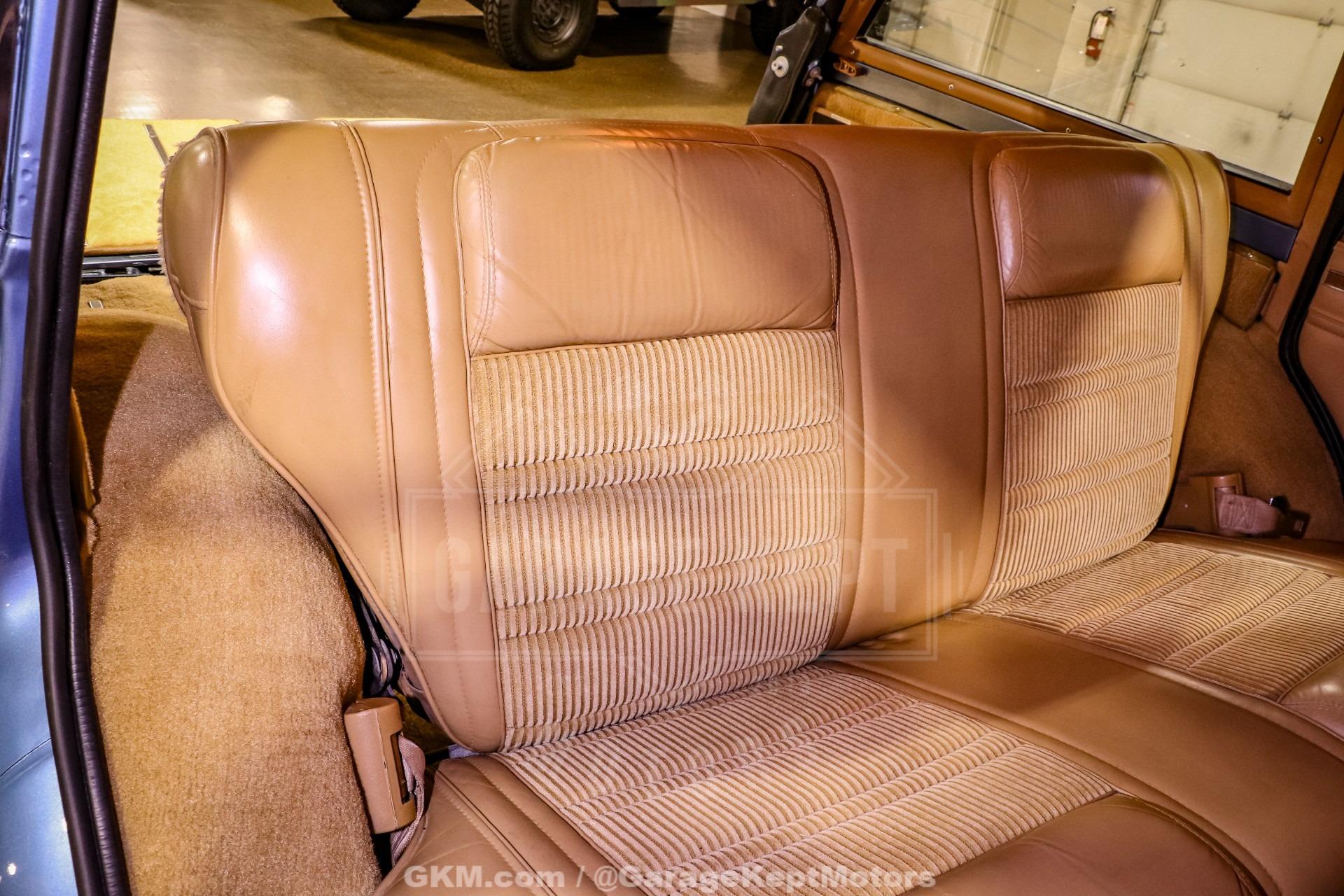 1987 Jeep Grand Wagoneer