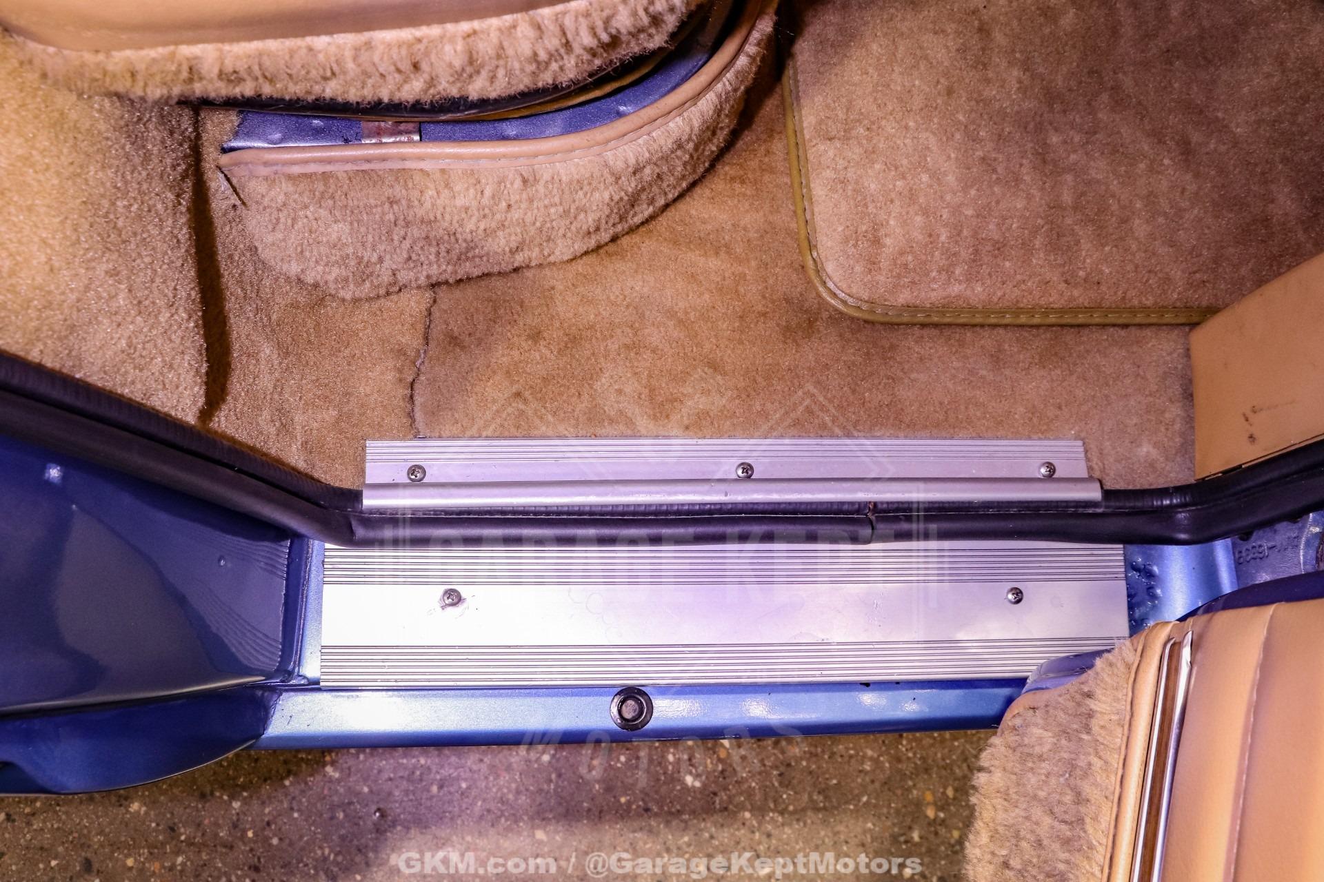 1987 Jeep Grand Wagoneer