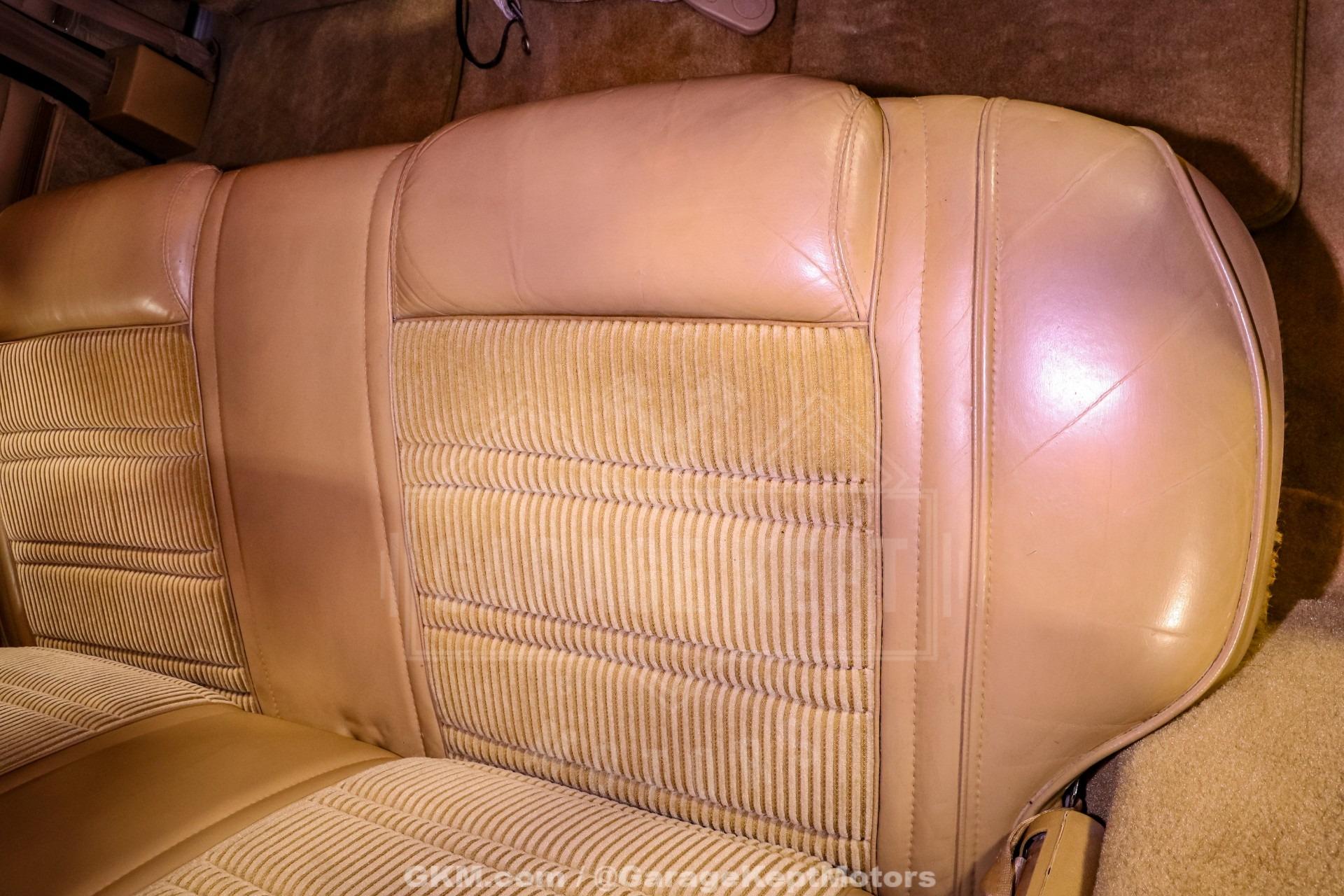 1987 Jeep Grand Wagoneer