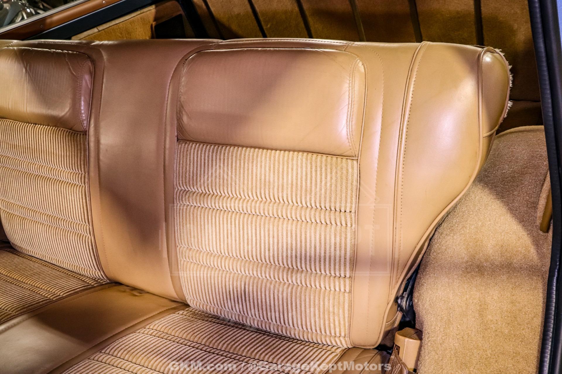 1987 Jeep Grand Wagoneer
