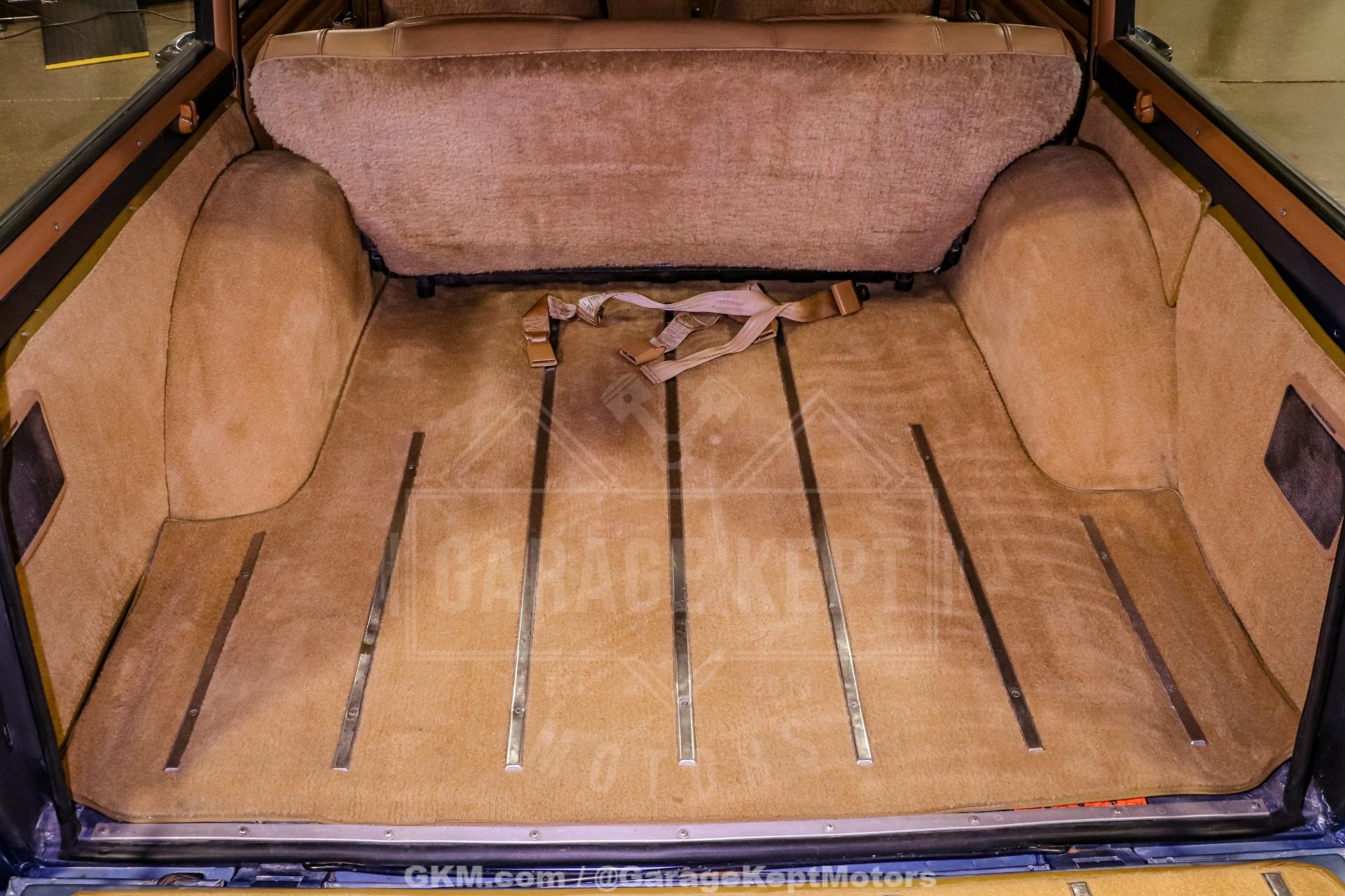 1987 Jeep Grand Wagoneer