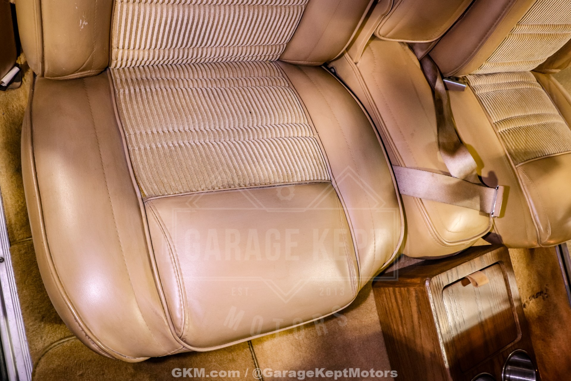 1987 Jeep Grand Wagoneer
