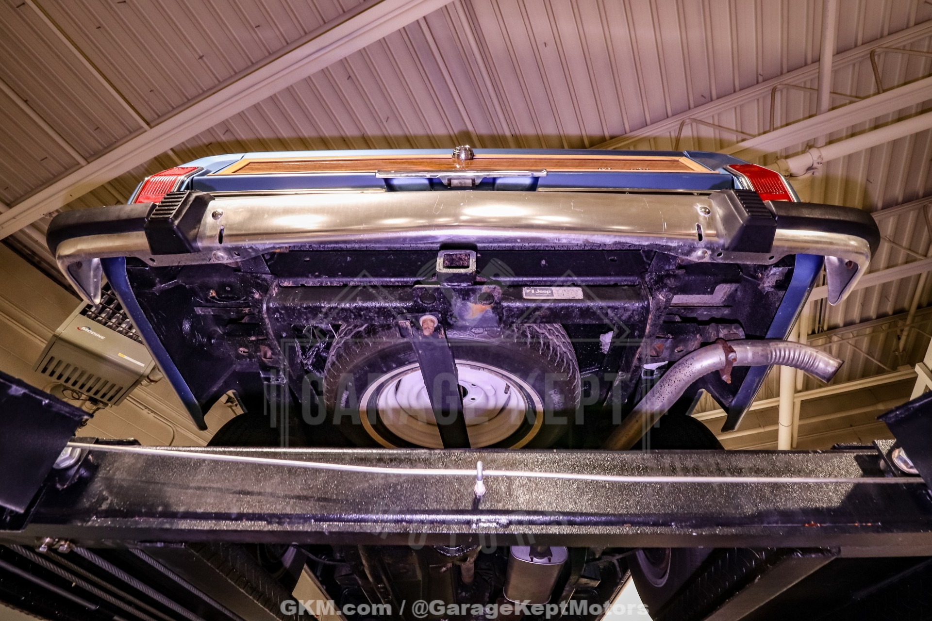 1987 Jeep Grand Wagoneer