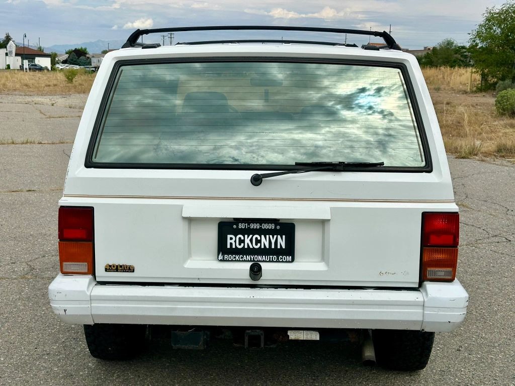1991 Jeep Cherokee Limited - 4