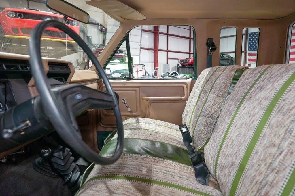 52k-Mile 1986 Ford F-250 4x4