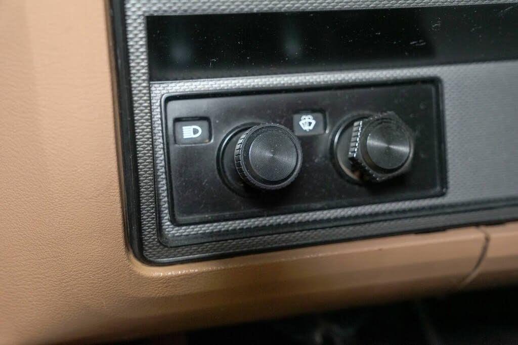 52k-Mile 1986 Ford F-250 4x4