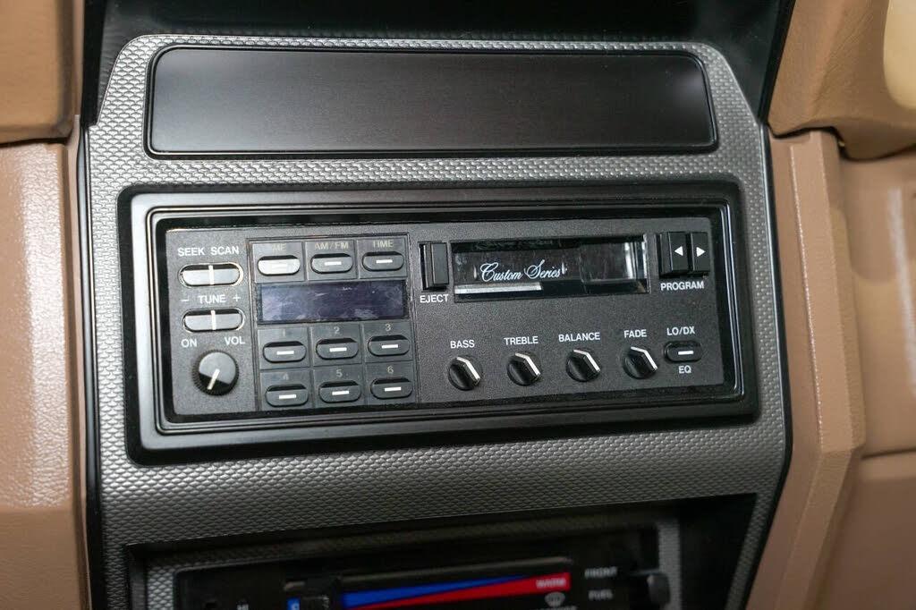 52k-Mile 1986 Ford F-250 4x4