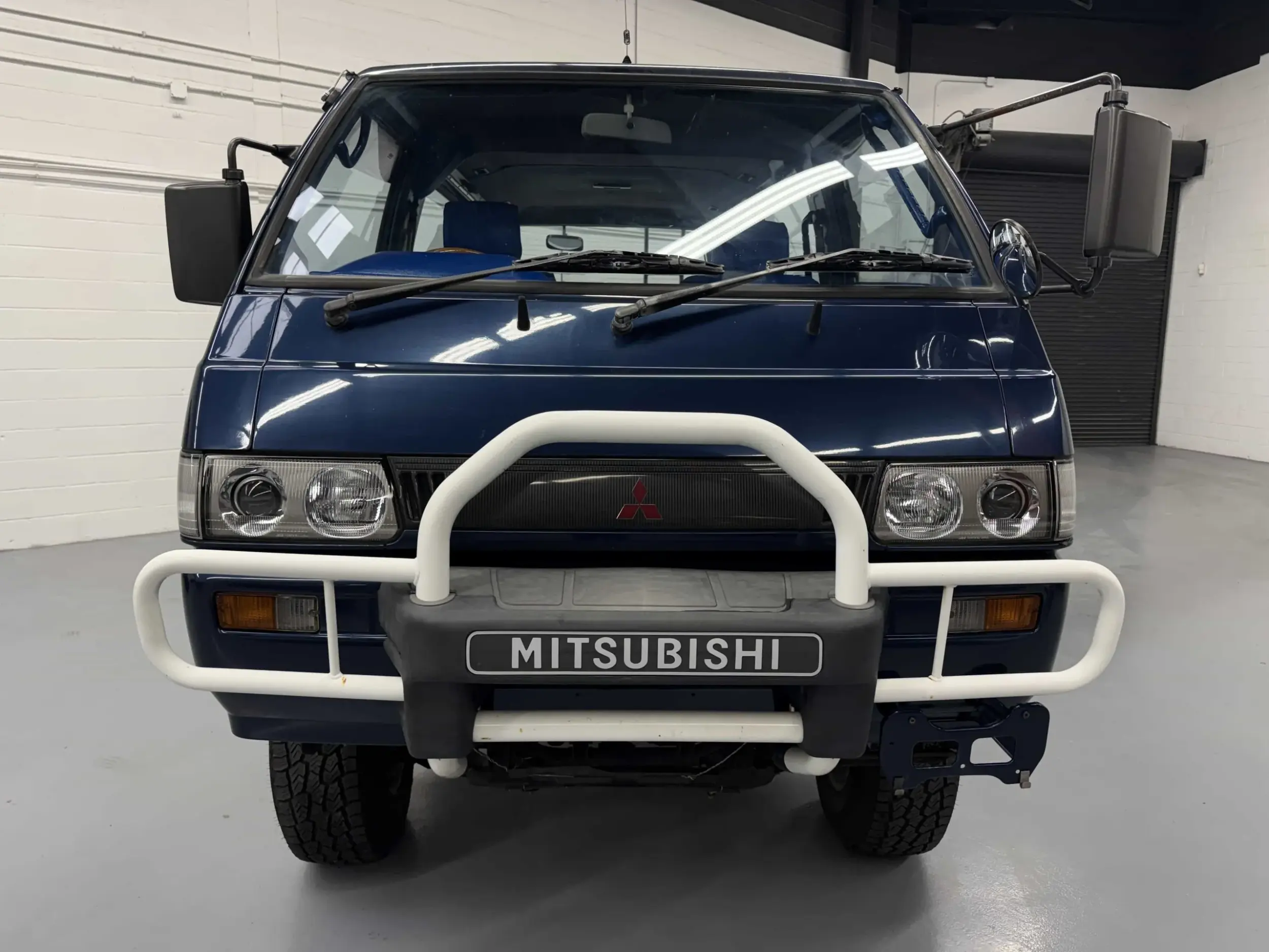 Lifted 1993 Mitsubishi Delica L300 - 5