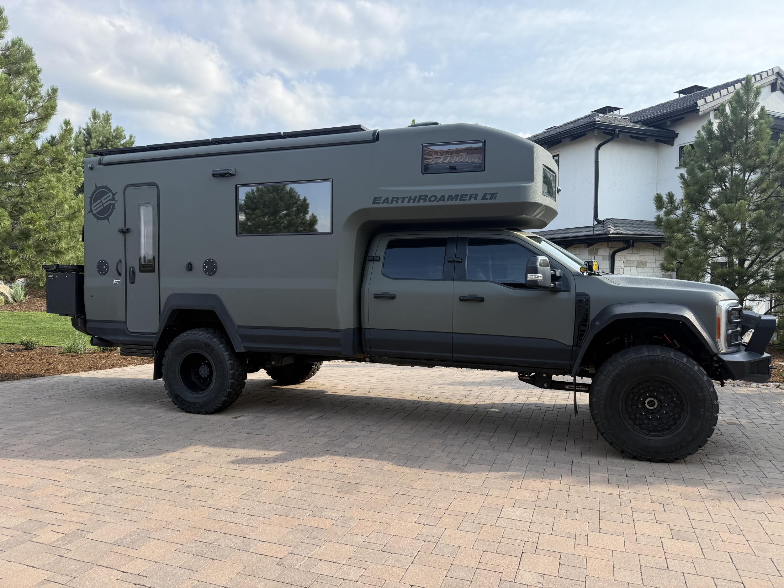 2023 EarthRoamer XV-LTi 118 - 3