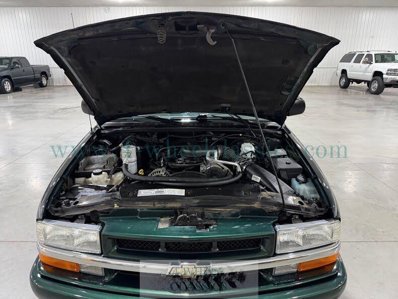 2003 Chevrolet S-10 LS