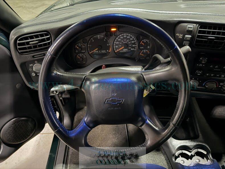 2003 Chevrolet S-10 LS