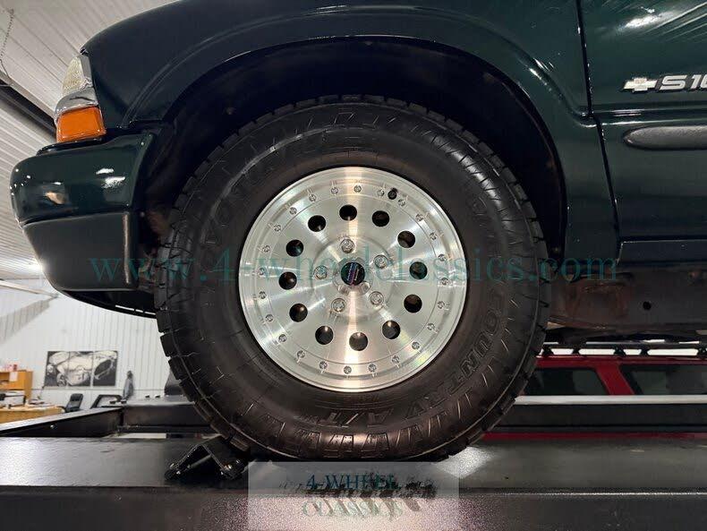 2003 Chevrolet S-10 LS