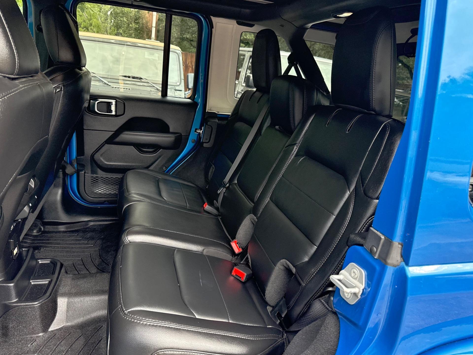 2021 Jeep Wrangler Unlimited Sahara Altitude