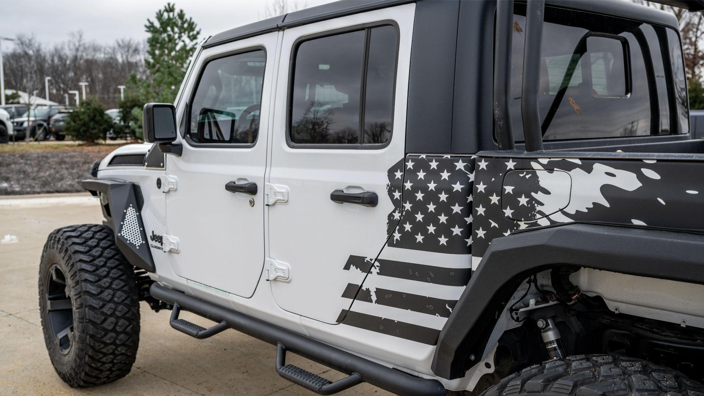 Sold: 2021 Jeep Gladiator Sport 6×4