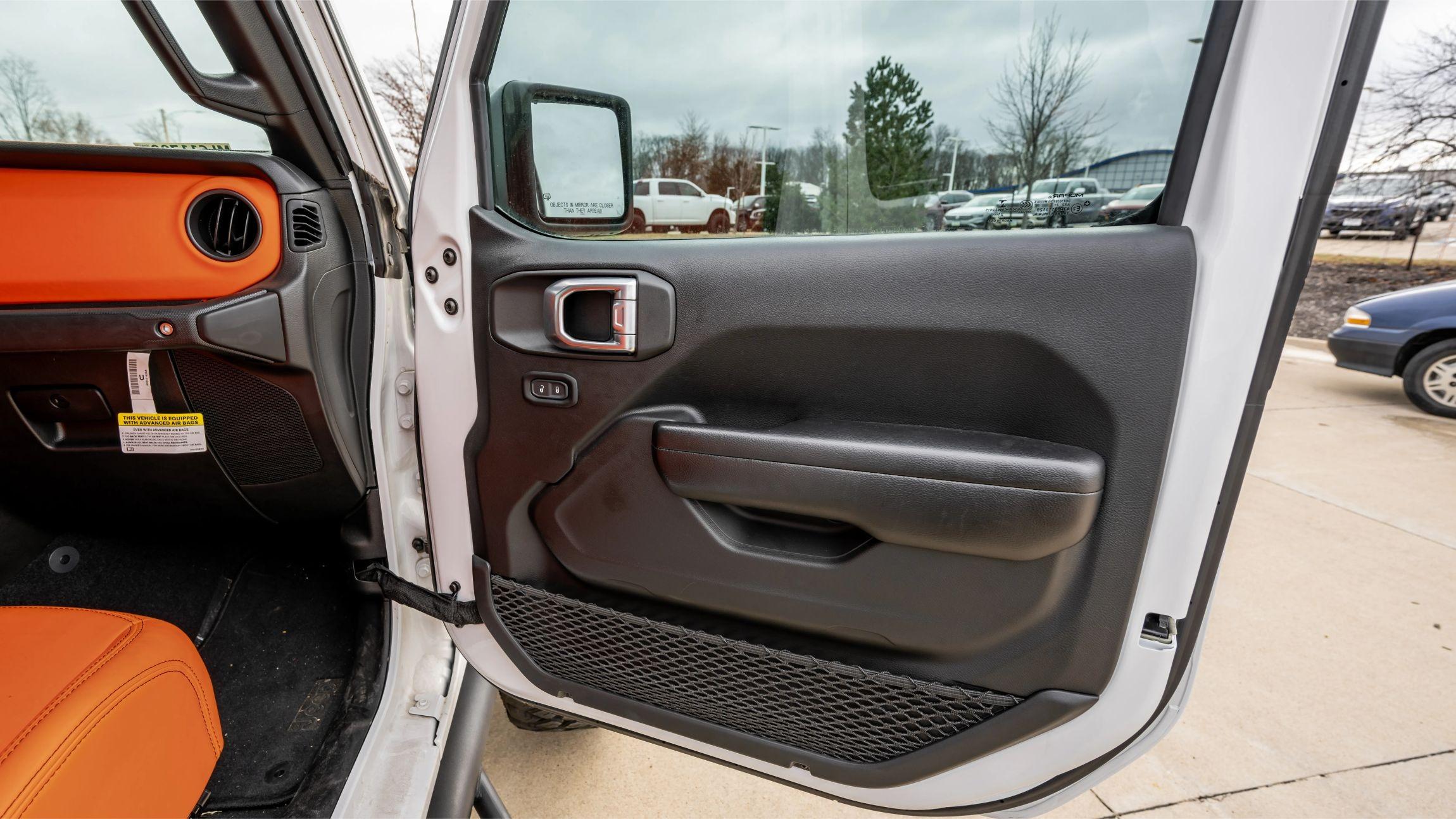 Sold: 2021 Jeep Gladiator Sport 6×4