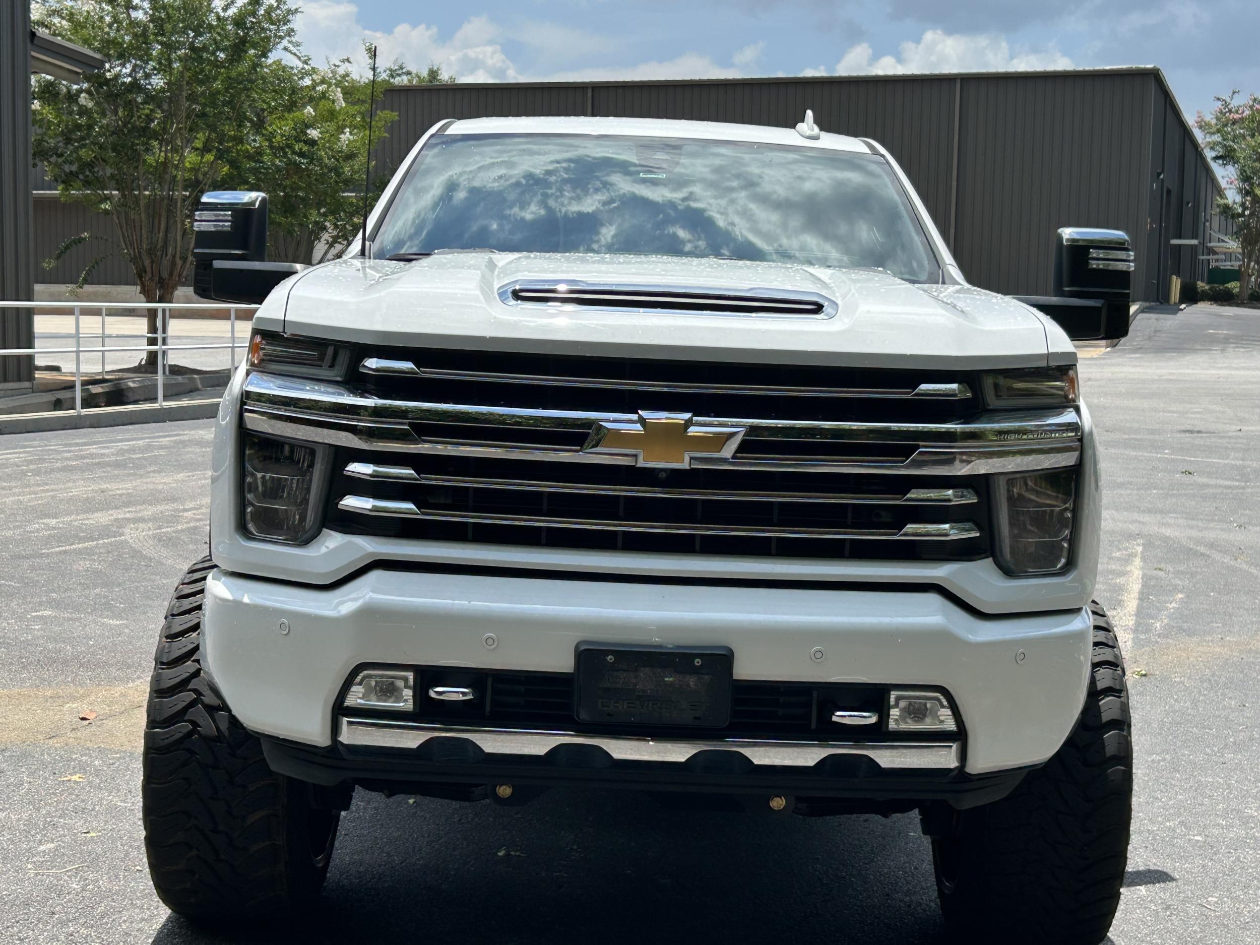 2020 Chevrolet Silverado 2500HD High Country - 3
