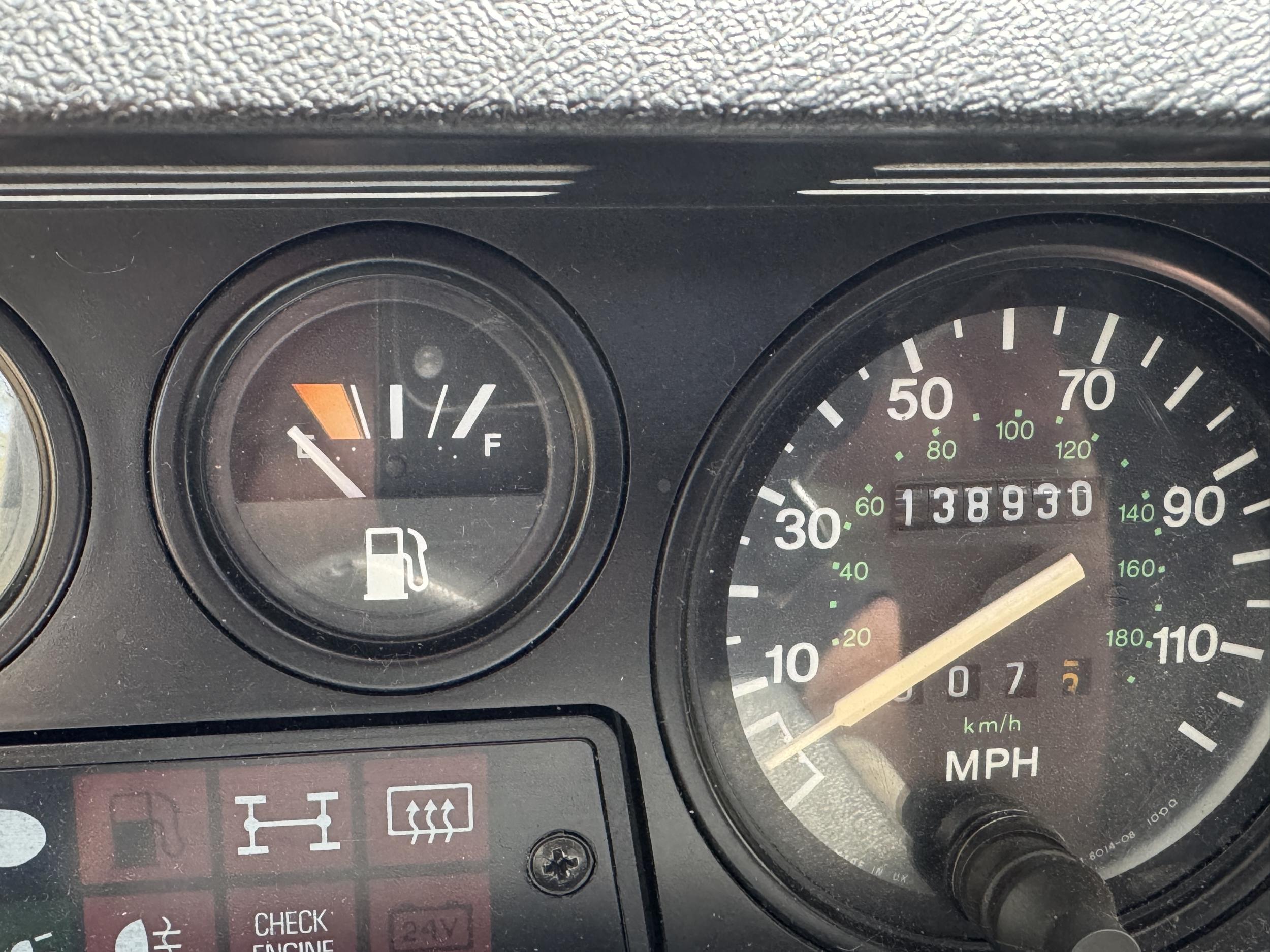 1995 Land Rover Defender 90