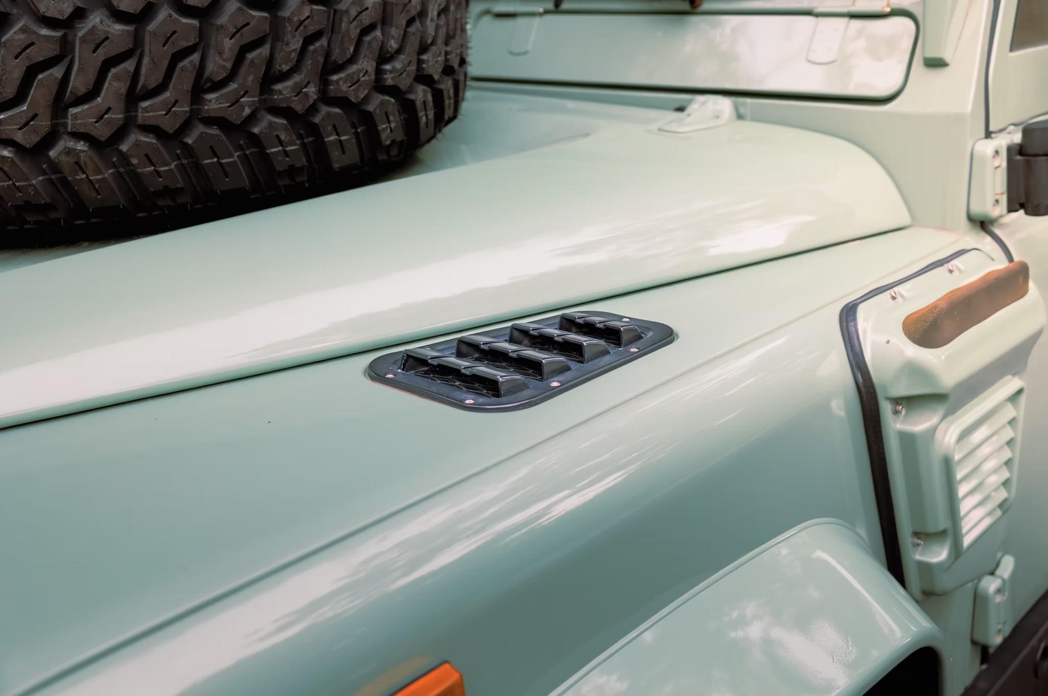 1991 Land Rover Defender 90