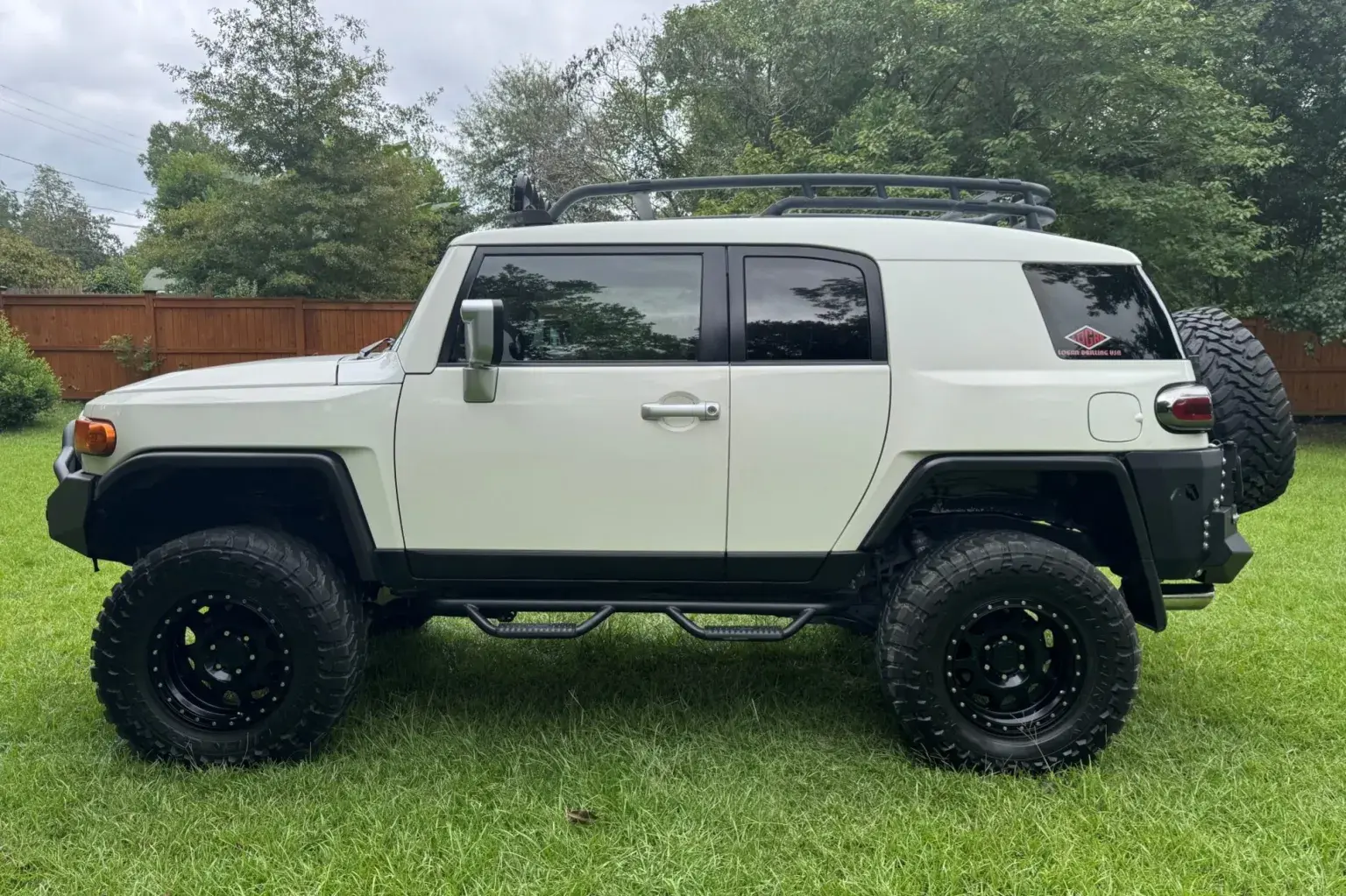Modified 2014 Toyota FJ Cruiser - 3