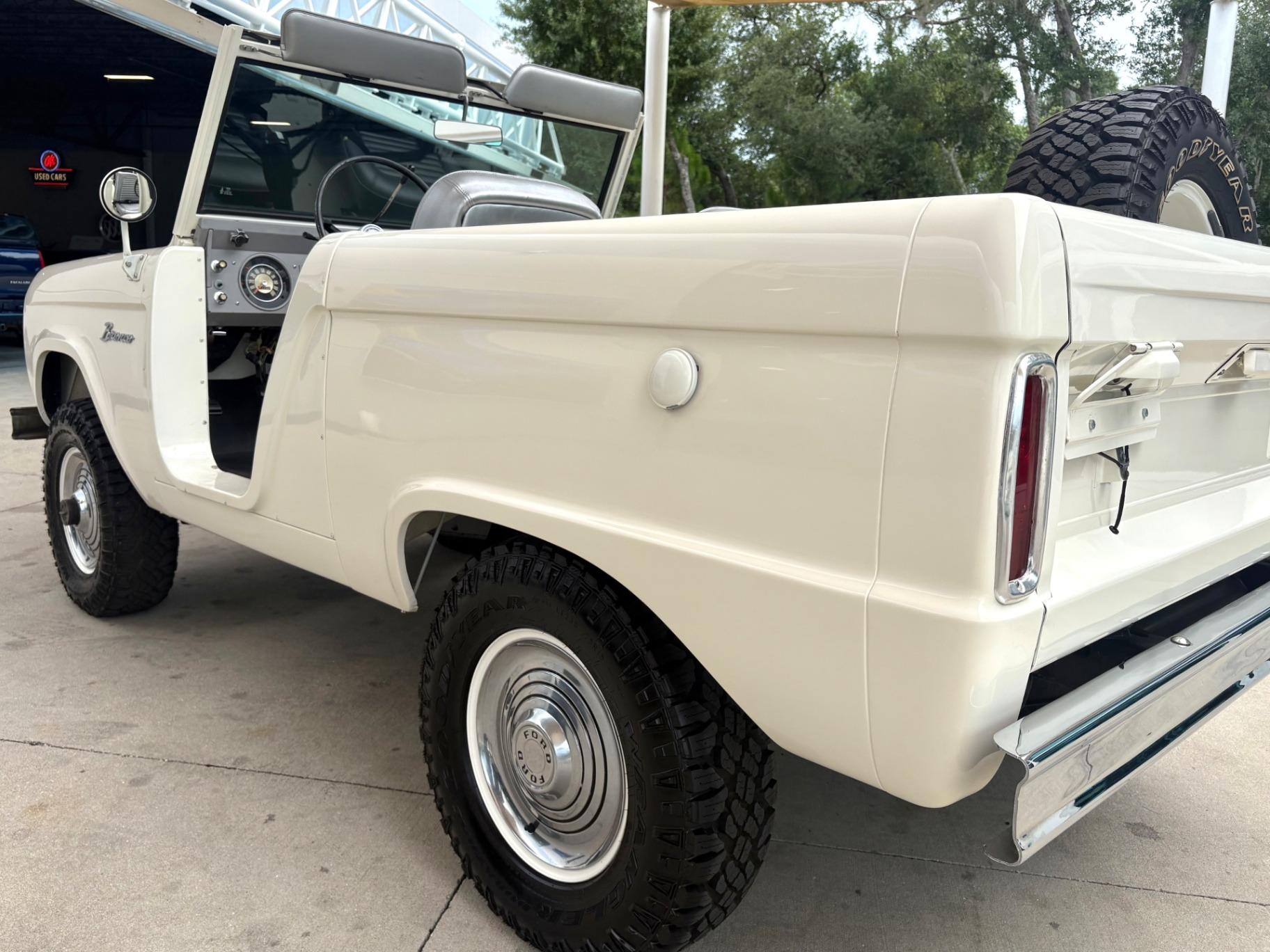 1966 Ford Bronco U13 Roadster
