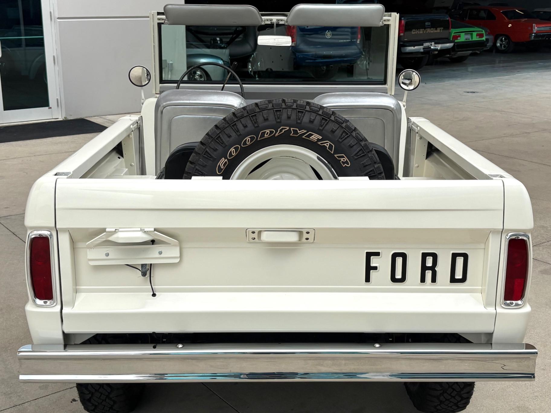 1966 Ford Bronco U13 Roadster