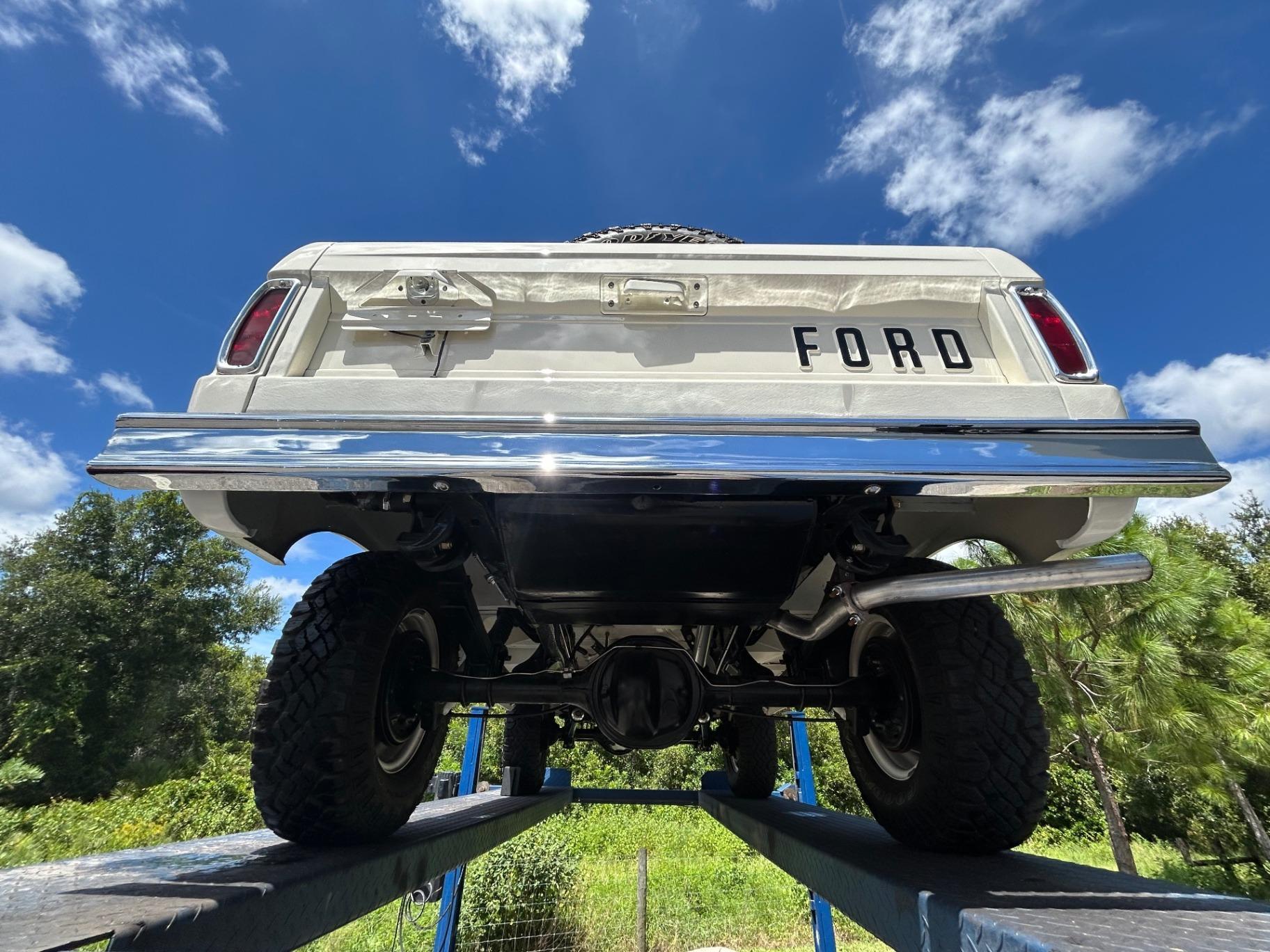 1966 Ford Bronco U13 Roadster
