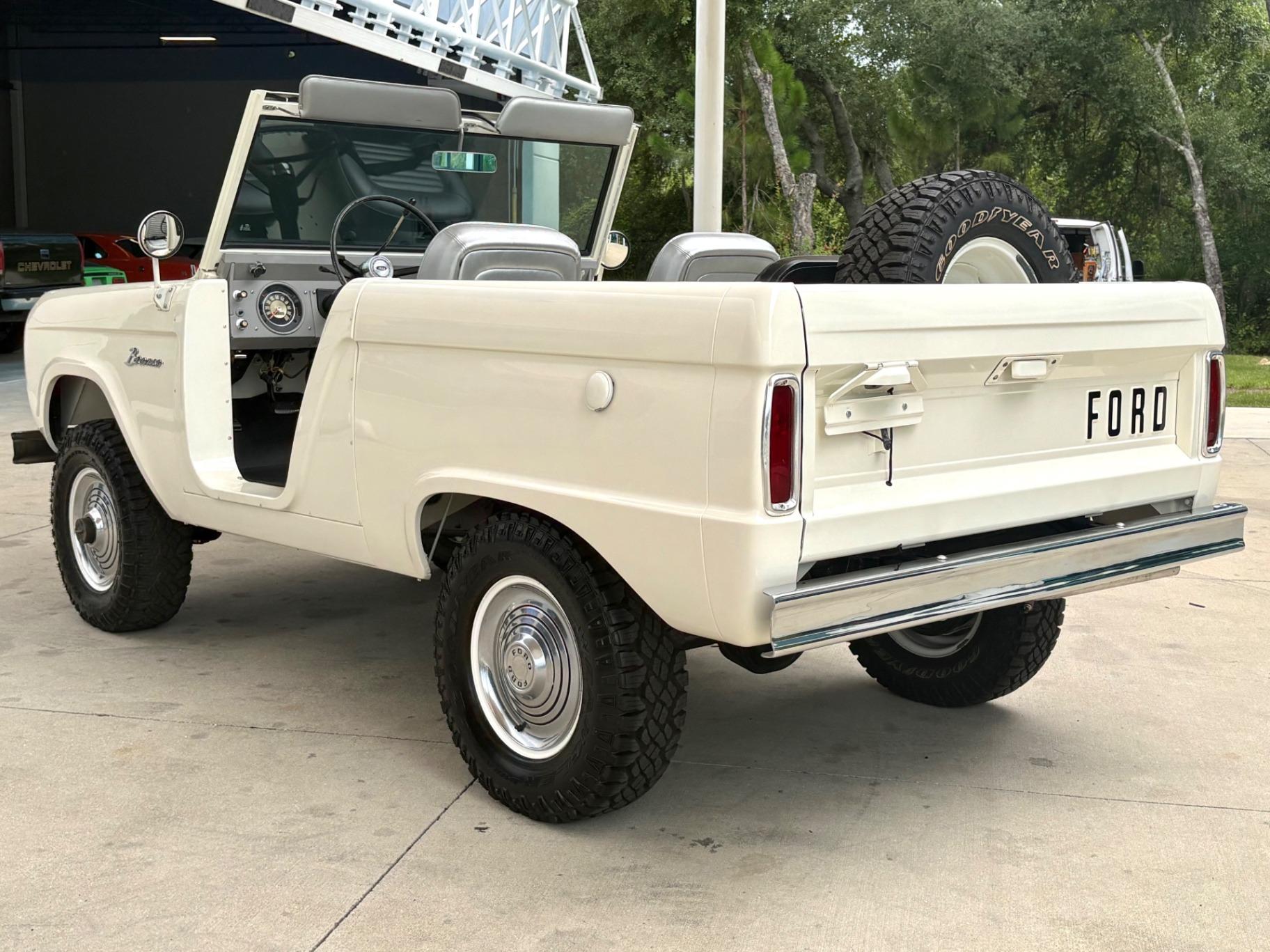 1966 Ford Bronco U13 Roadster - 3