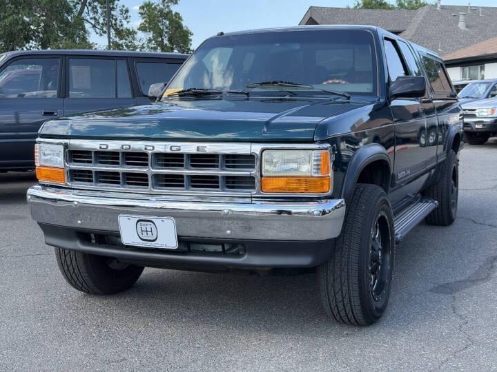 1994 Dodge Dakota SLT - 4