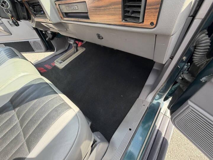 1994 Dodge Dakota SLT
