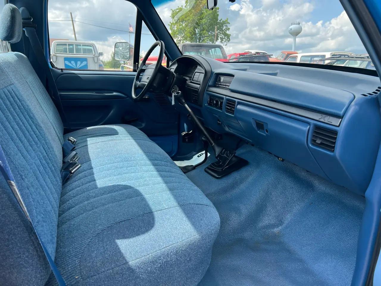1995 Ford F-150 XL