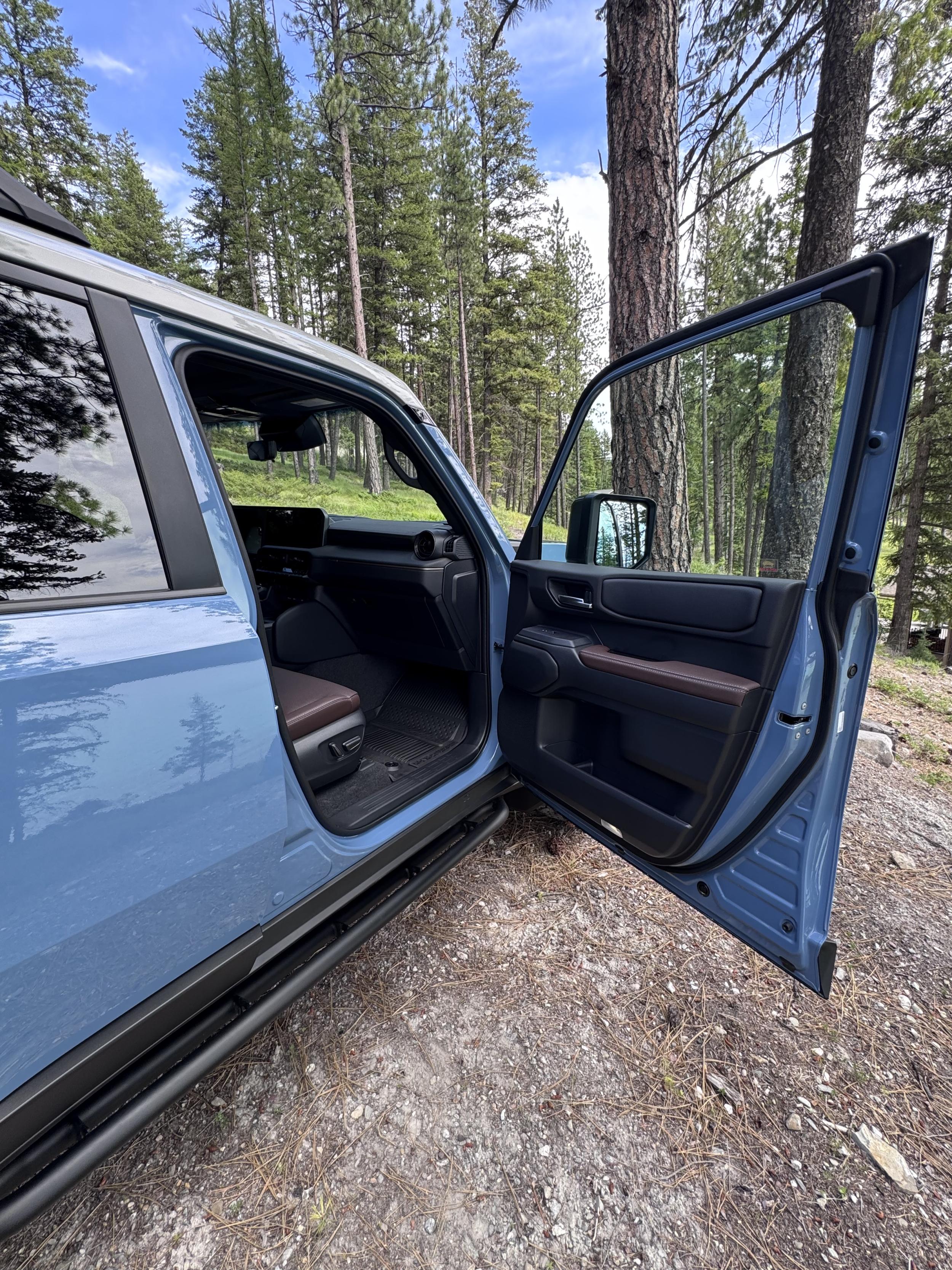 2025 Toyota Land Cruiser Heritage Edition