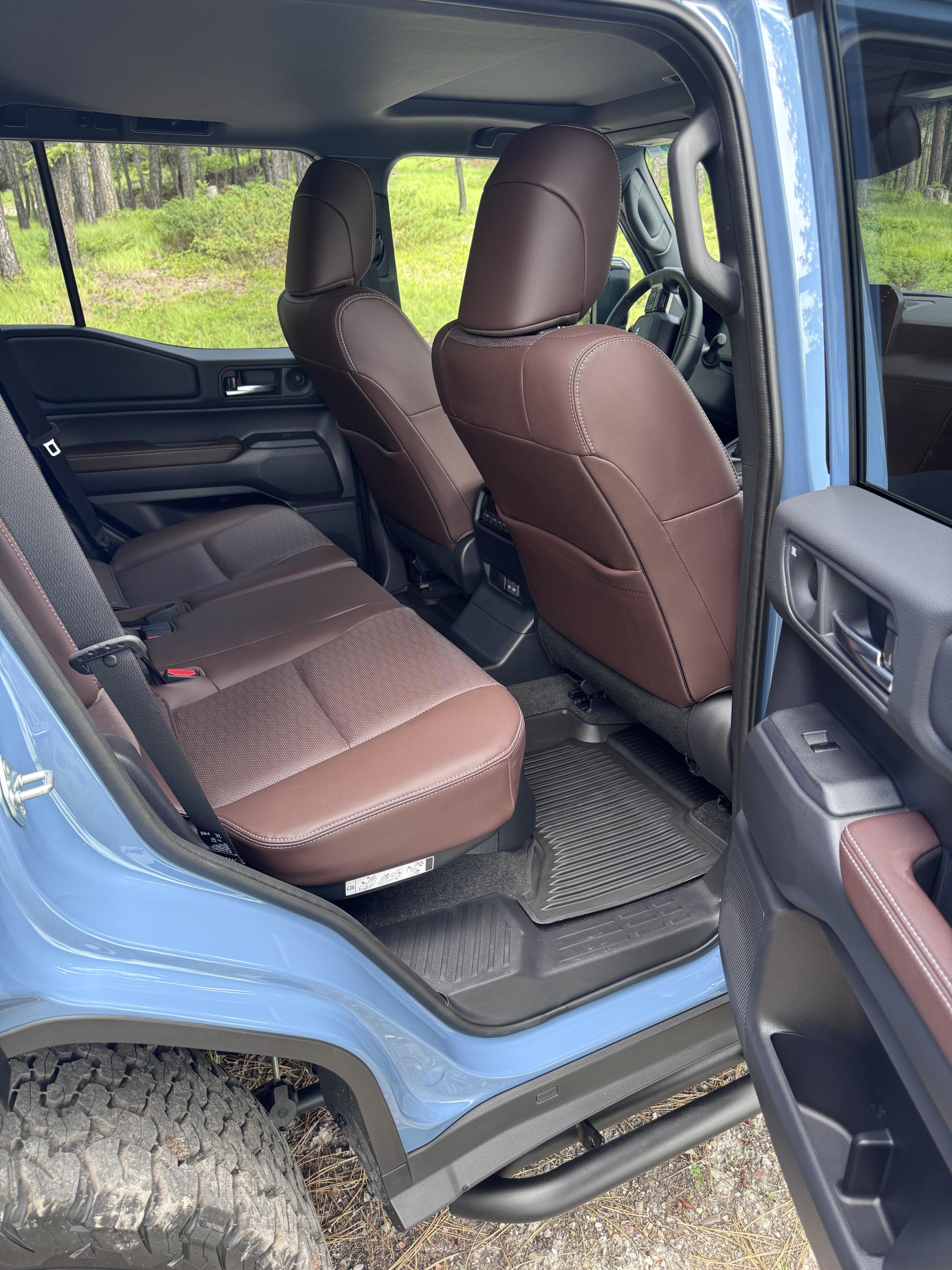 2025 Toyota Land Cruiser Heritage Edition