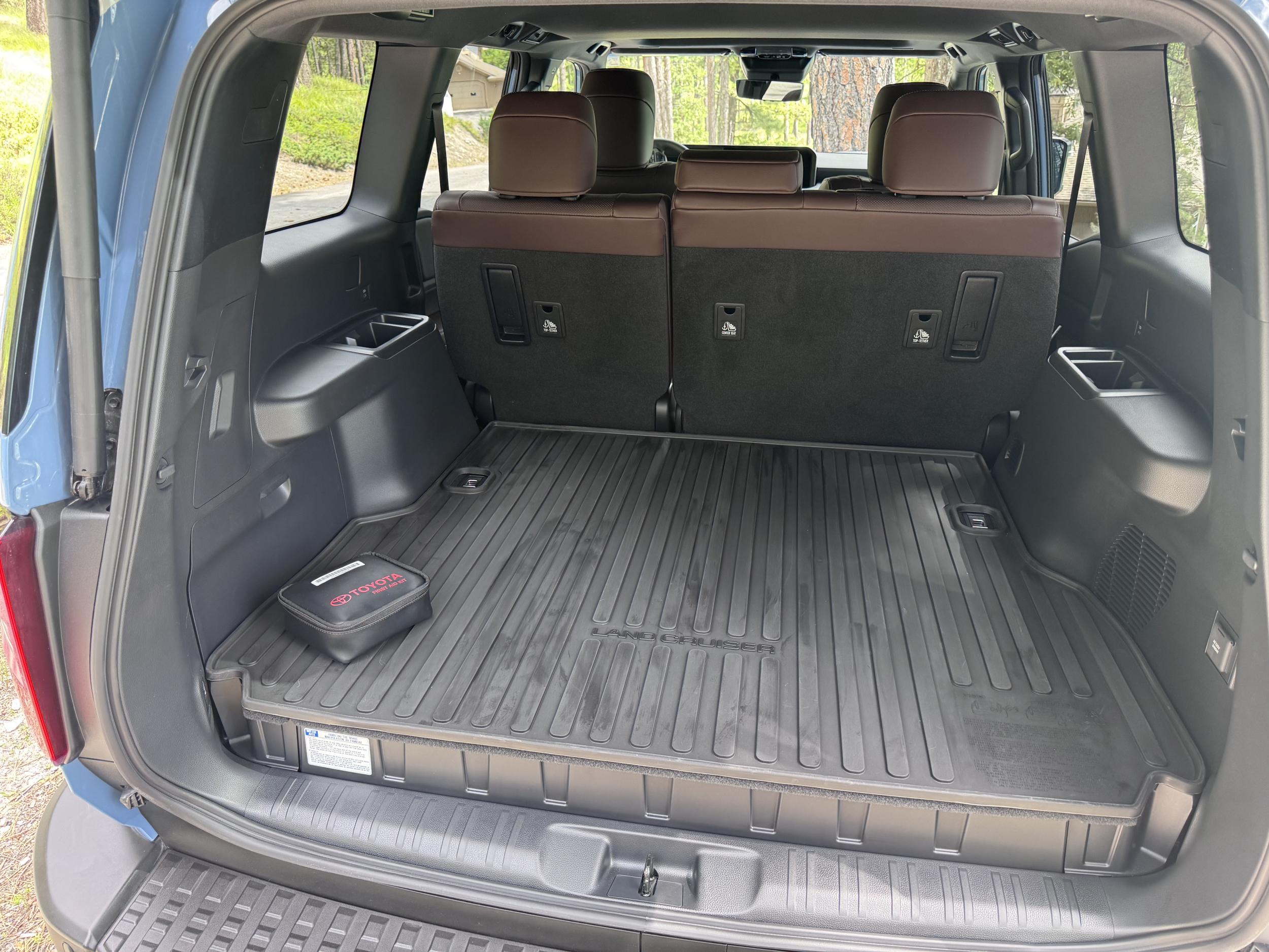 2025 Toyota Land Cruiser Heritage Edition