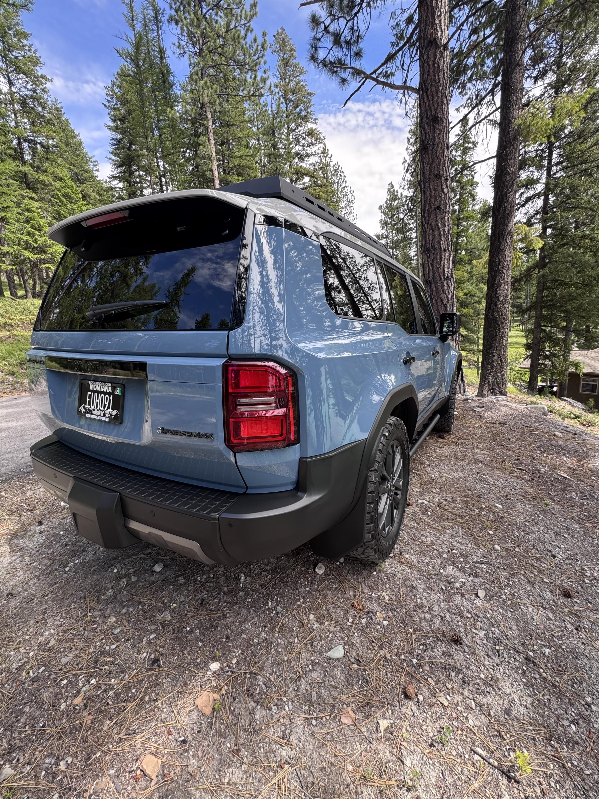 2025 Toyota Land Cruiser Heritage Edition