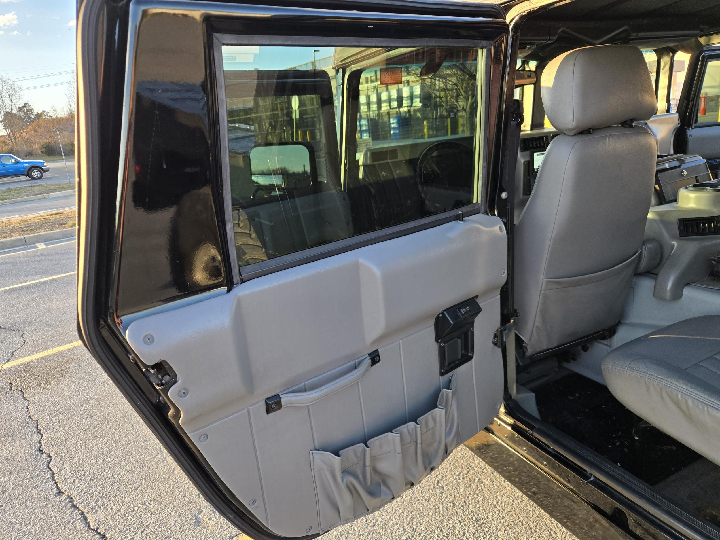 2002 HUMMER H1 Open Top