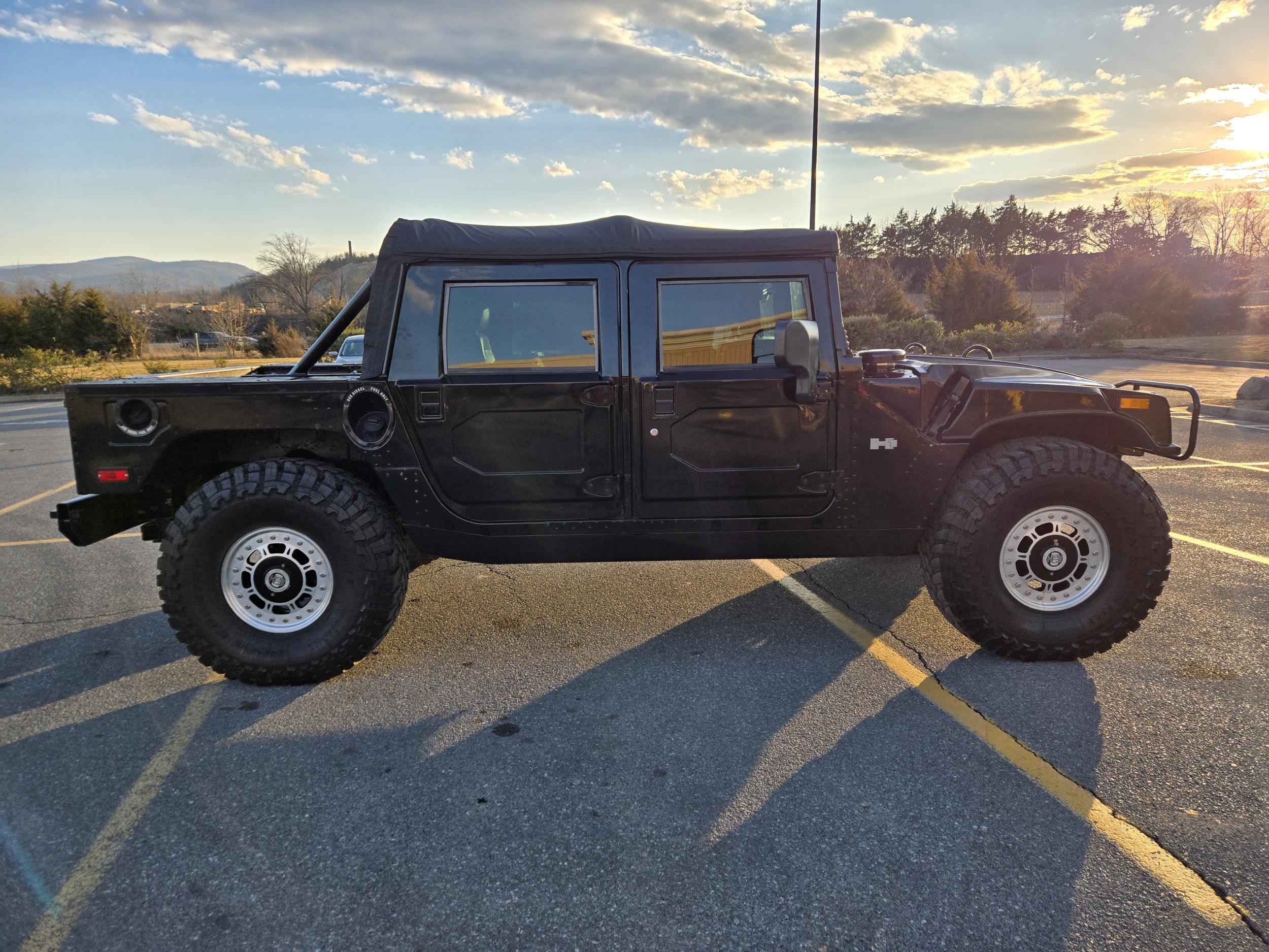 2002 HUMMER H1 Open Top