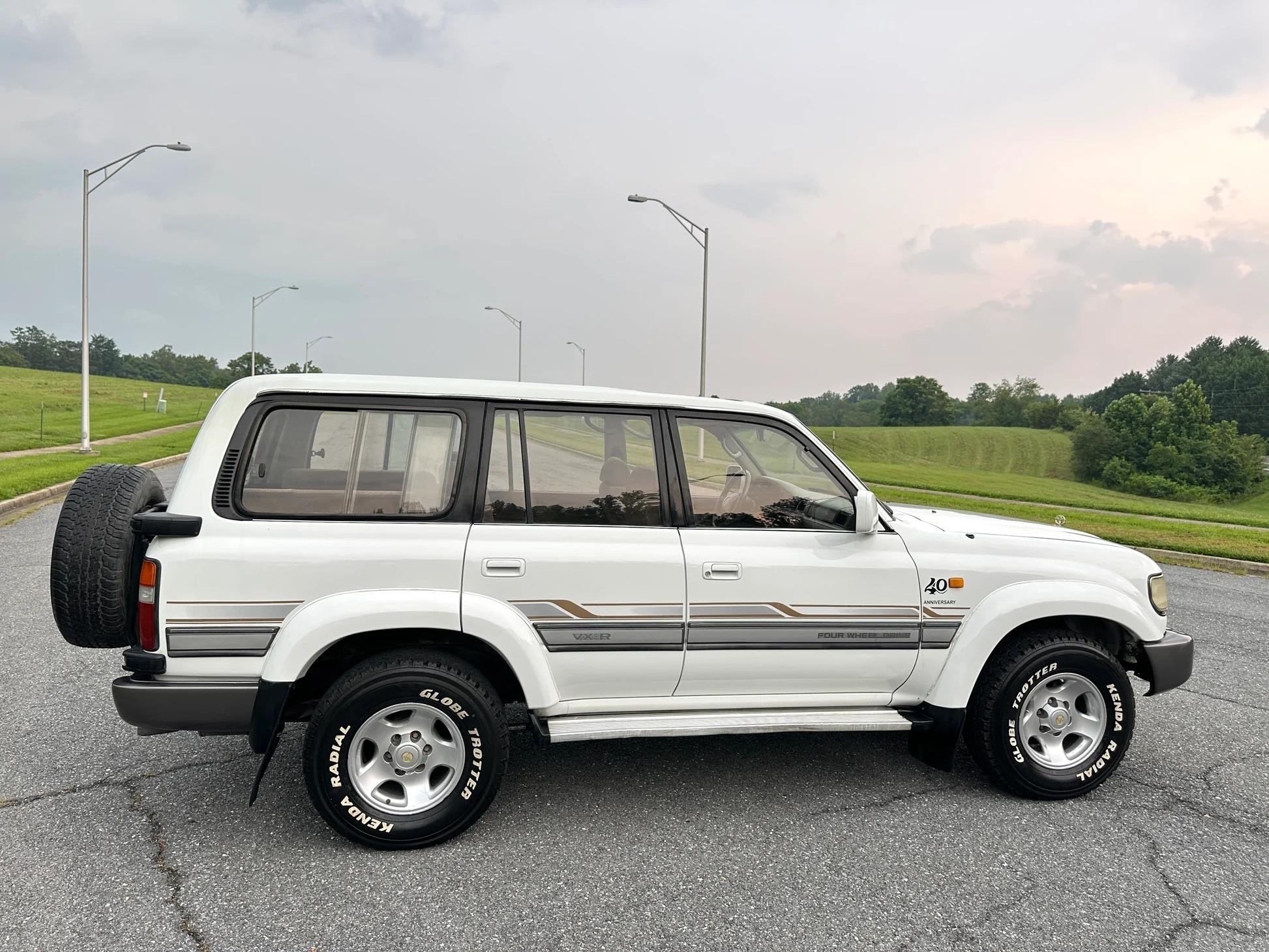1997 Toyota Land Cruiser FZJ80 VX-R