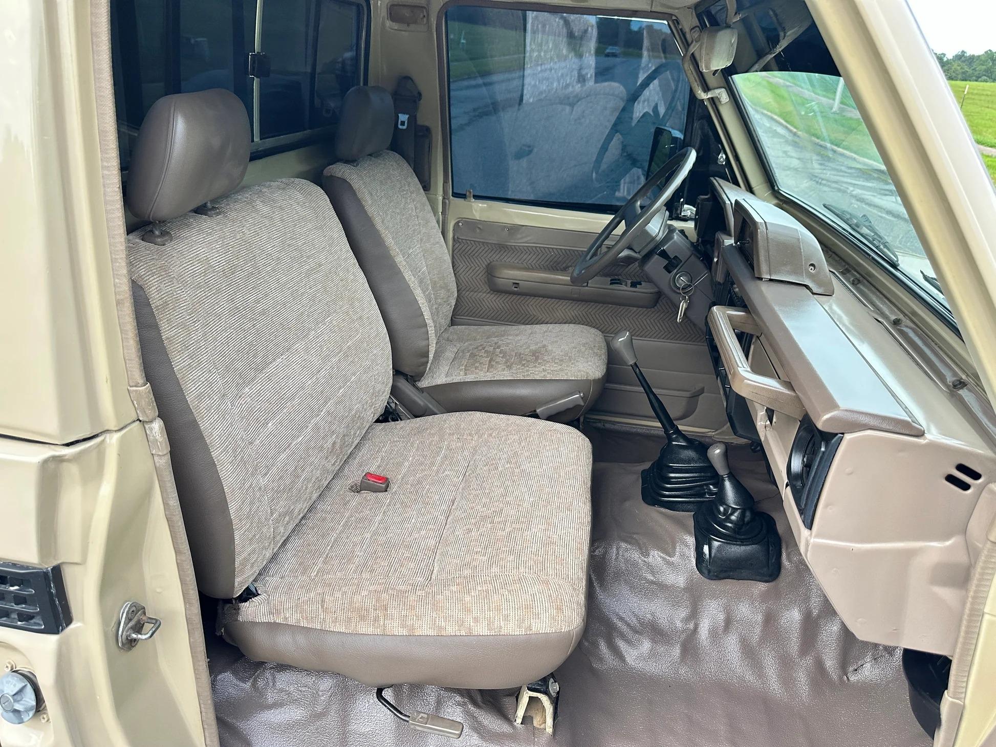 1999 Toyota Land Cruiser FZJ75