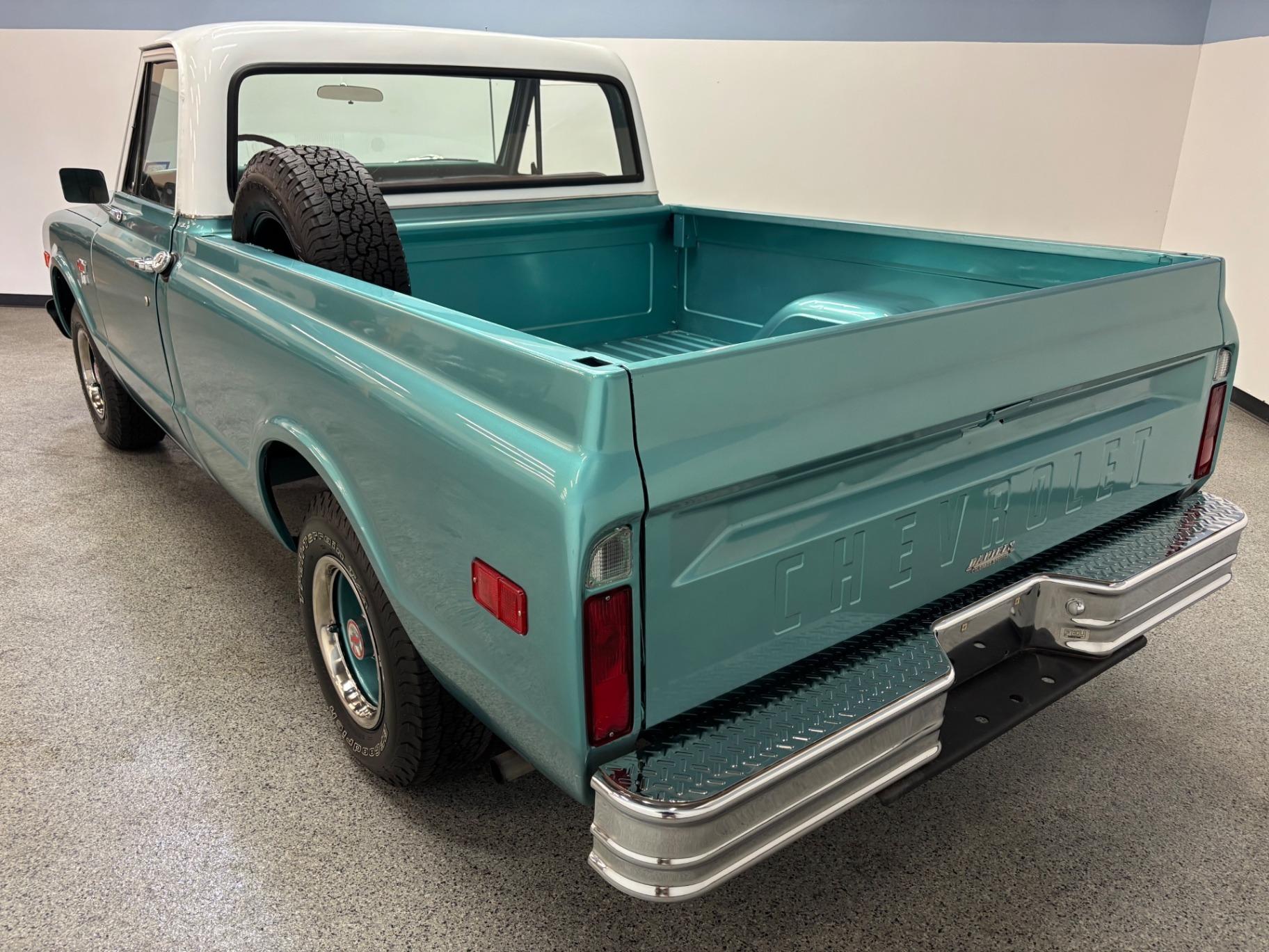 1968 Chevrolet C10 Fleetside - 5