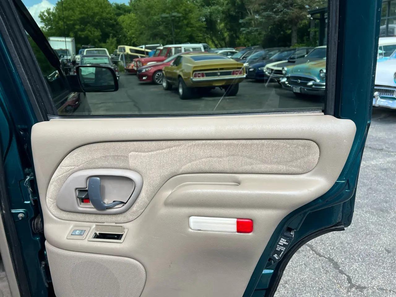1997 Chevrolet Tahoe 1500 LT