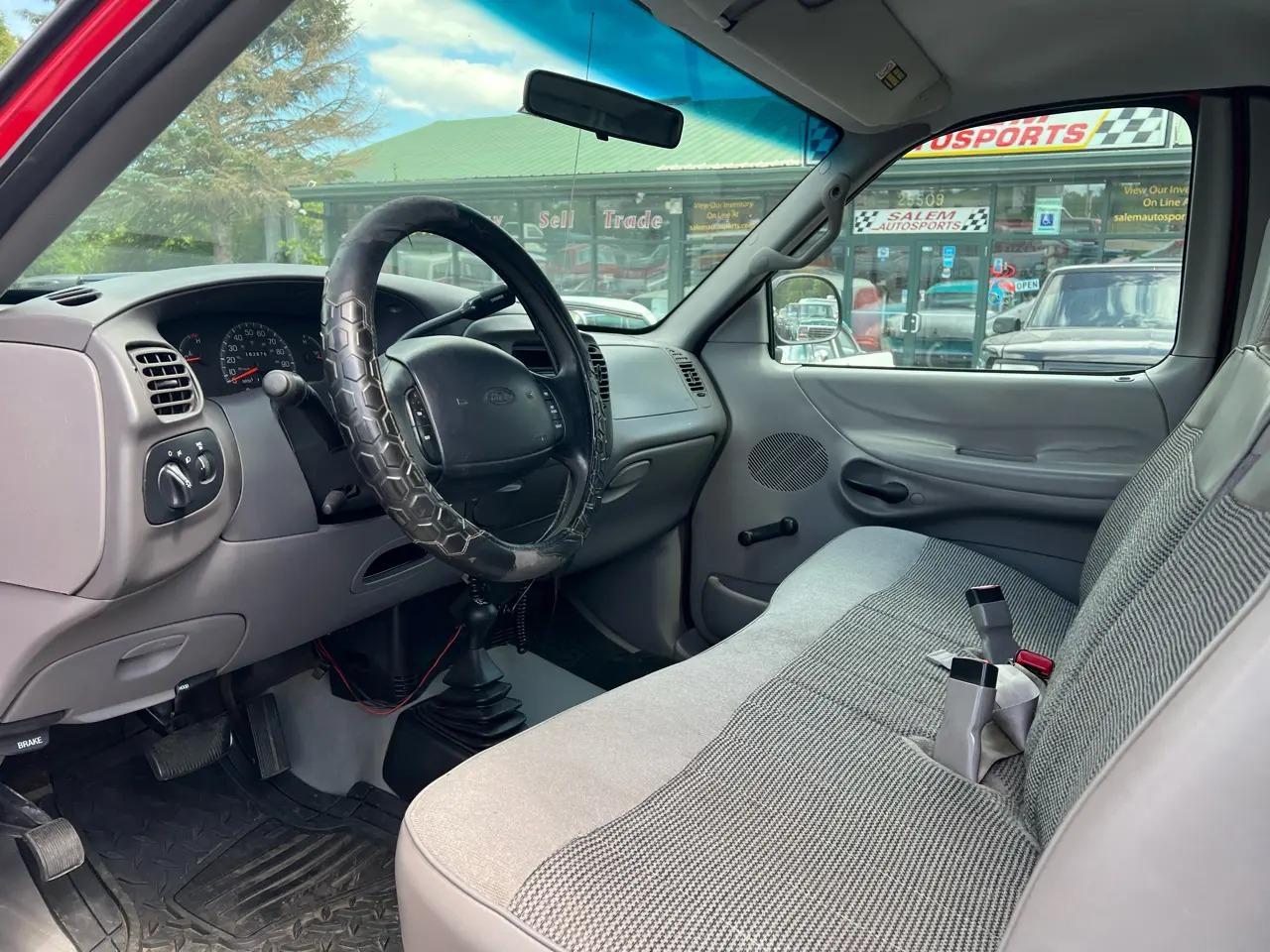 1997 Ford F-150 XL