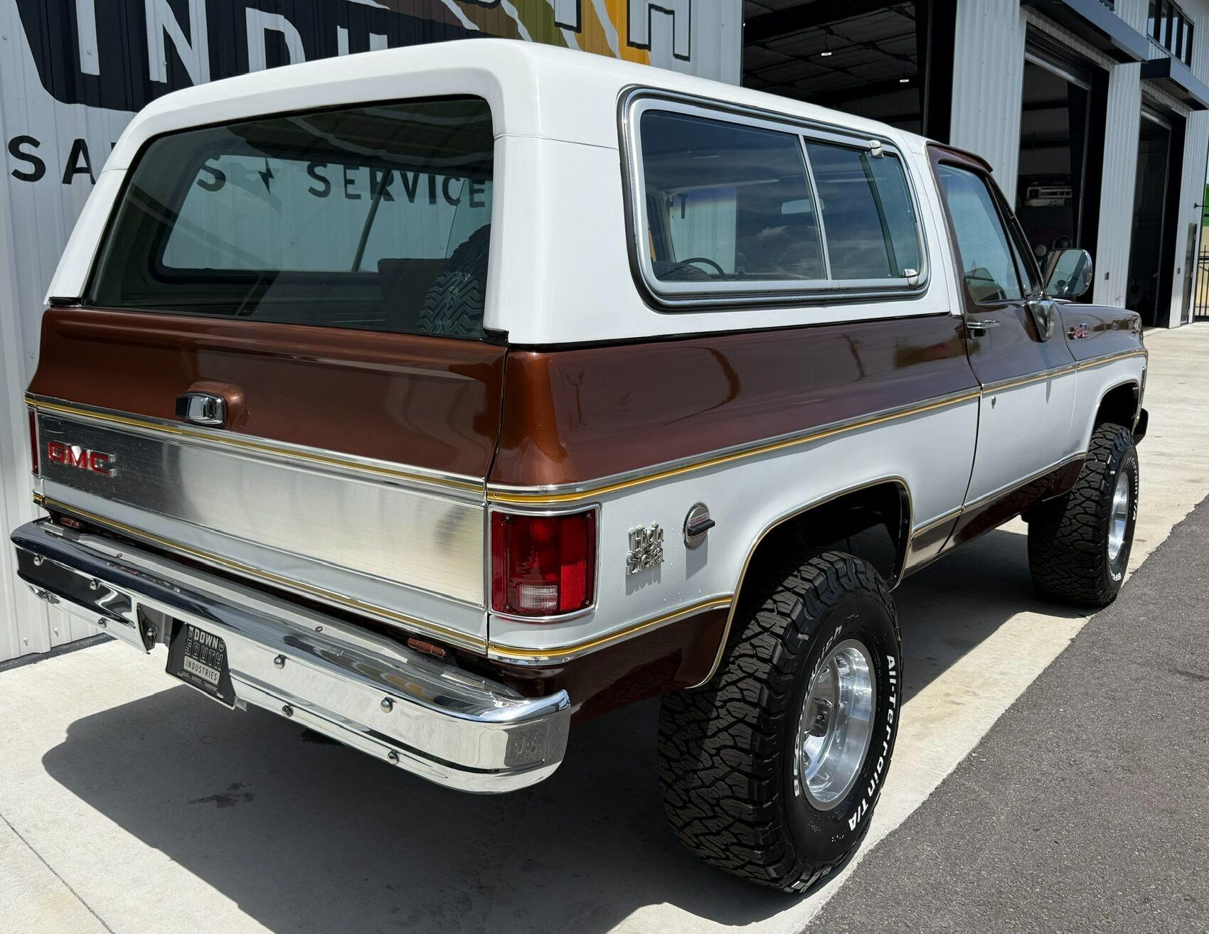 1977 GMC Jimmy - 3
